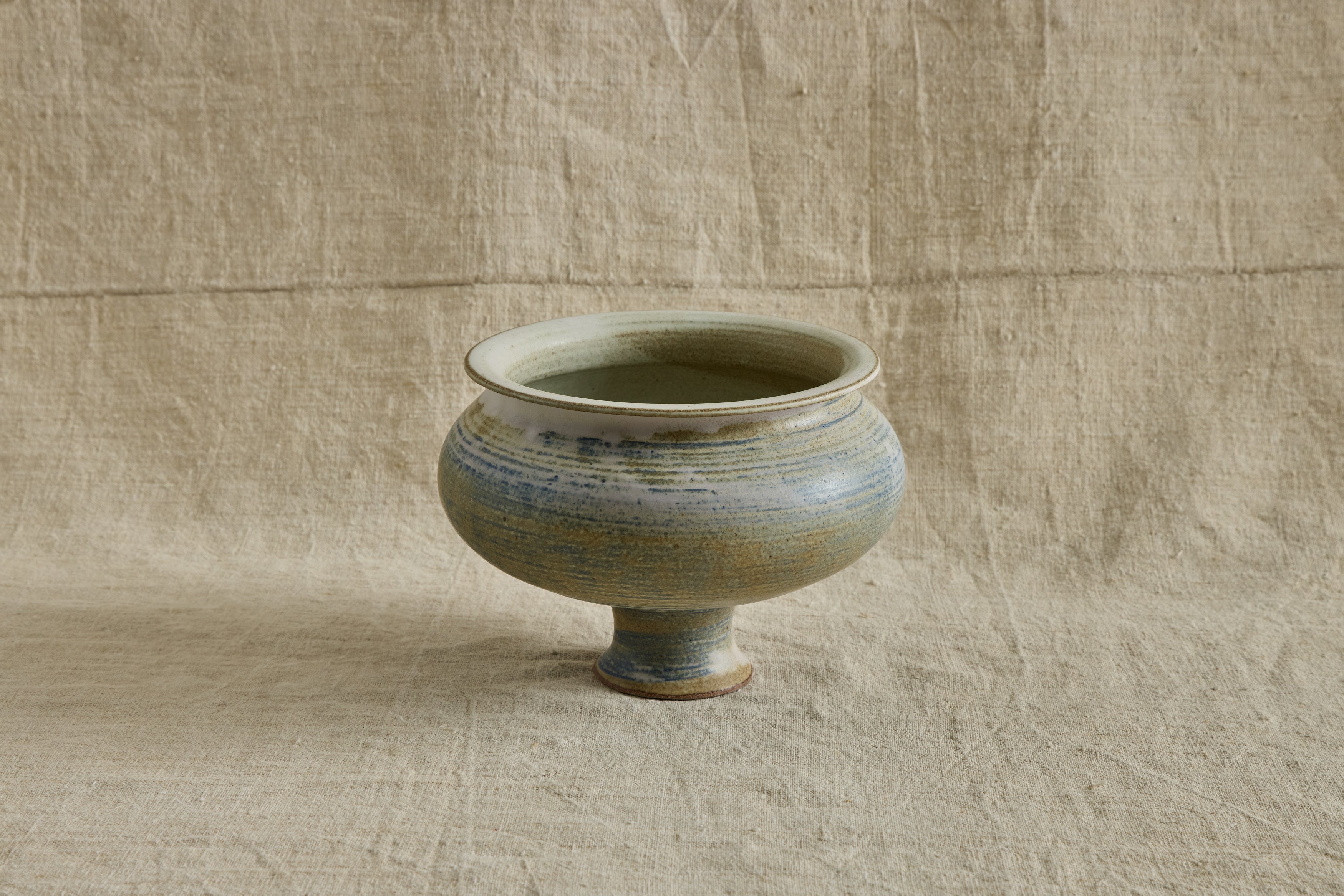 Nicky Kehoe - Footed Urn No. 2