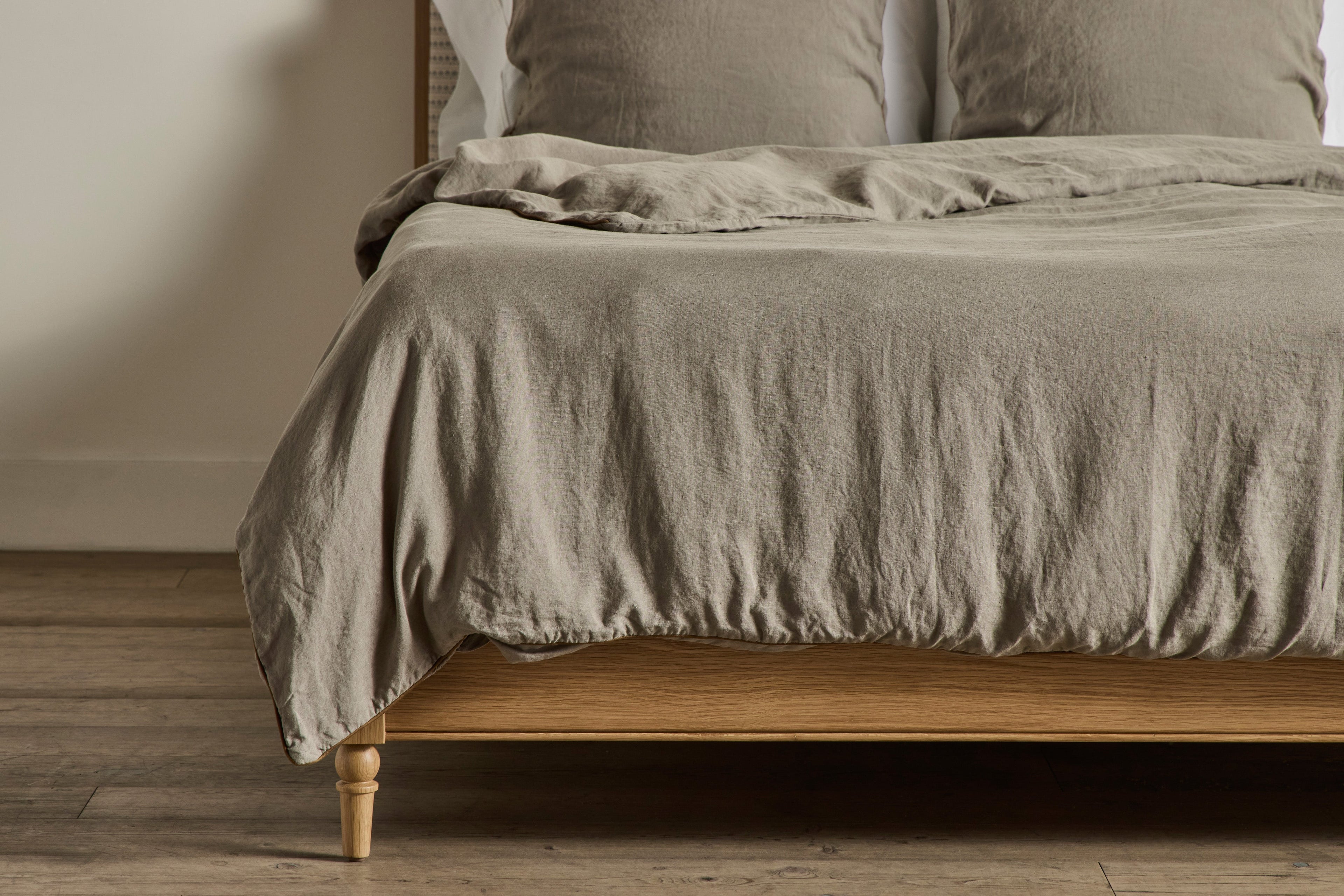 Nicky Kehoe - Duvet In Clay