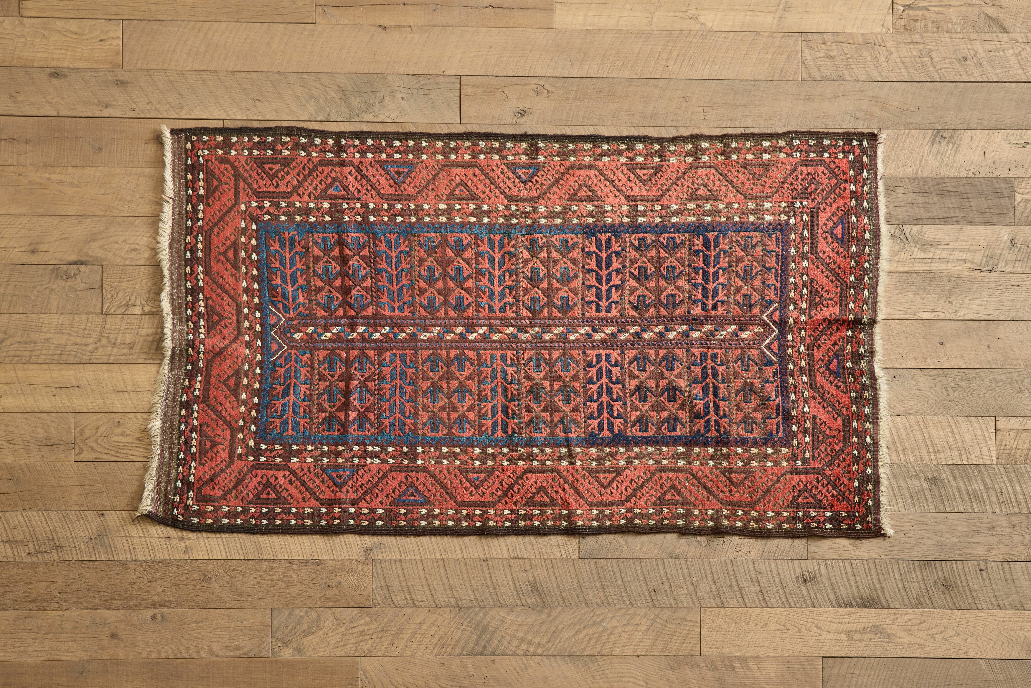 Nicky Kehoe - VTG NOMADIC BALUCH RUG 3'6 X 6'2