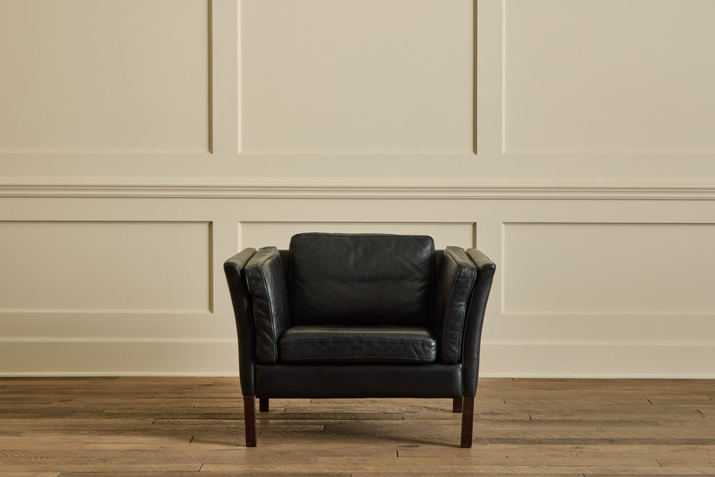 Nicky Kehoe - Stouby Leather Armchair