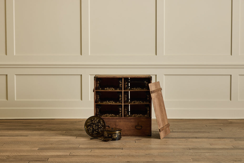 Nicky Kehoe - Japanese Lacquered Tray Box