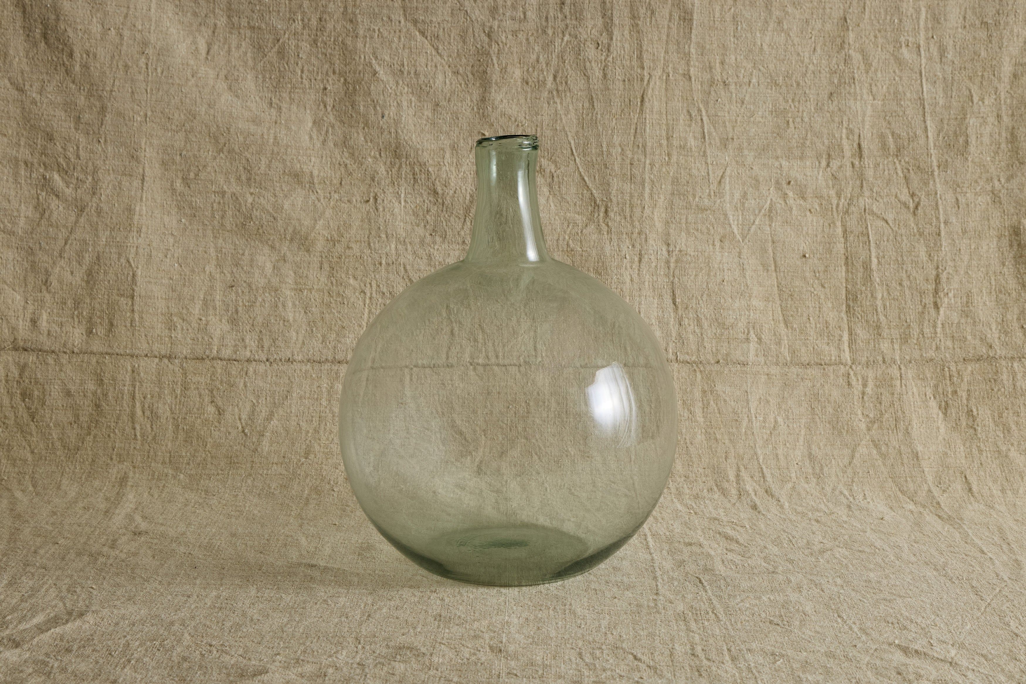 Nicky Kehoe - French Glass Vessel