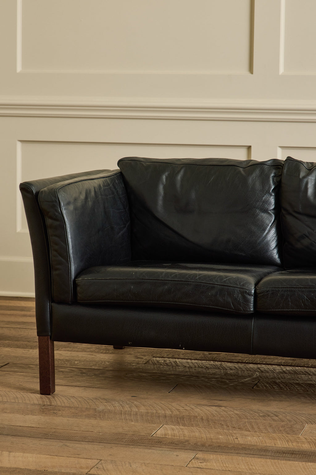 Nicky Kehoe - Stouby Black Leather Sofa