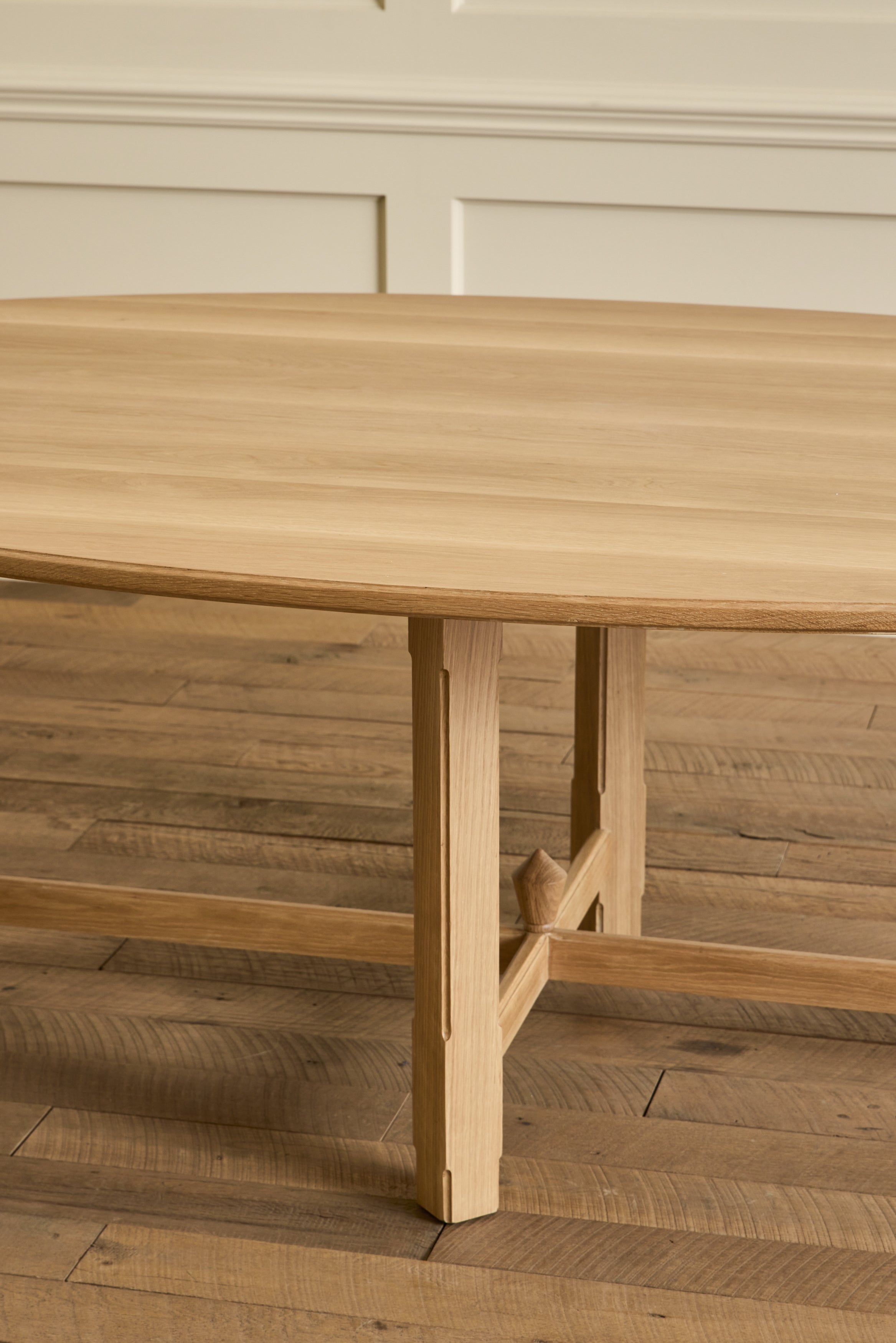 Nicky Kehoe - Spire Dining Table