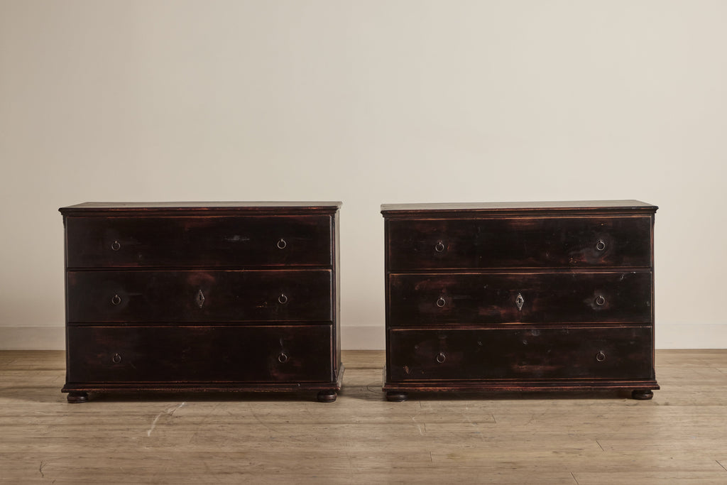 Nicky Kehoe - 18th Century Swedish Dresser