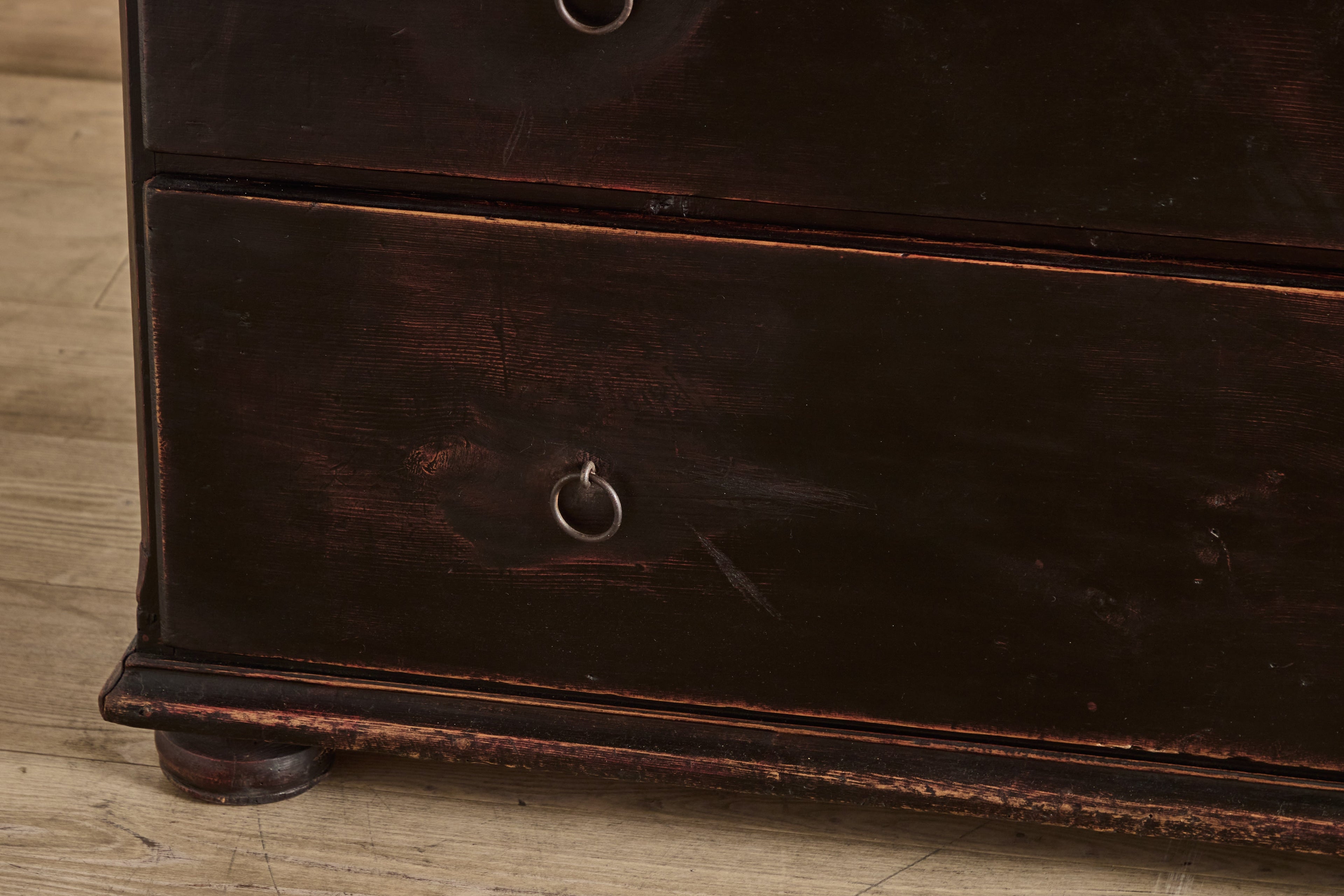 Nicky Kehoe - 18th Century Swedish Dresser