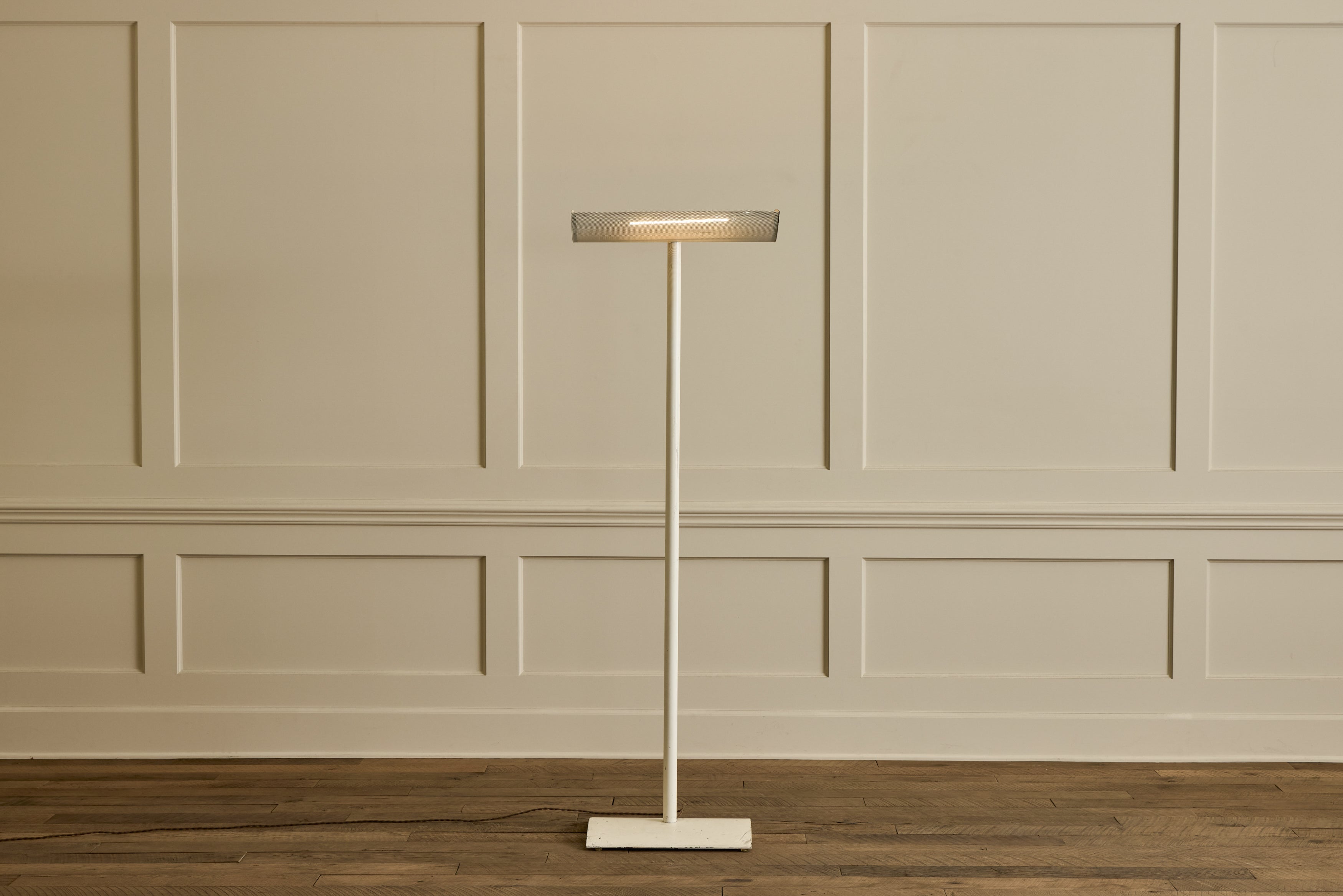 Nicky Kehoe - 1980s White Metal Floor Lamp
