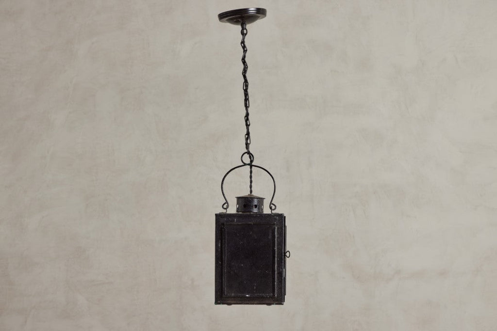 Nicky Kehoe - French Tole Lantern