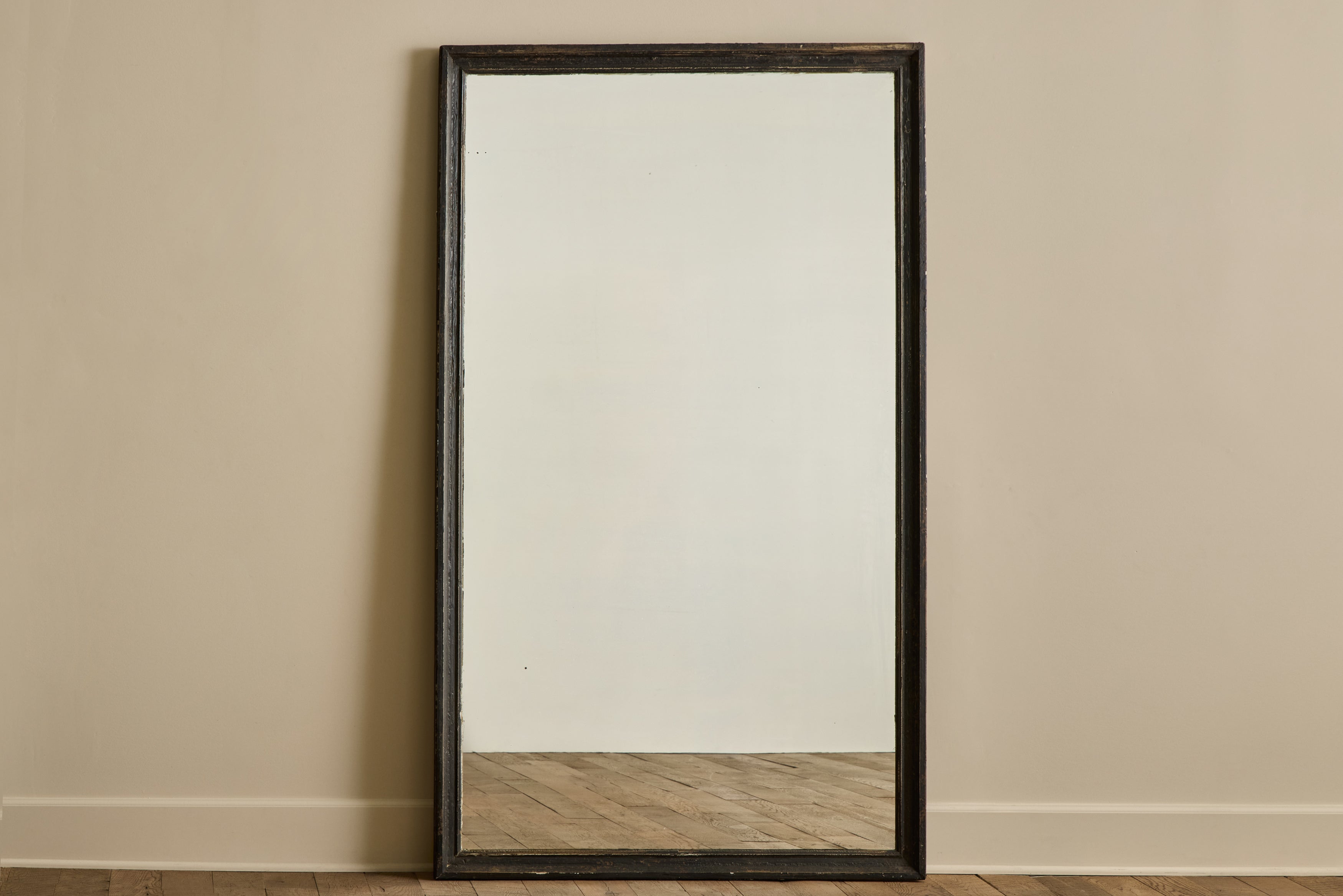 Nicky Kehoe - VTG LARGE BLACK WOOD MIRROR