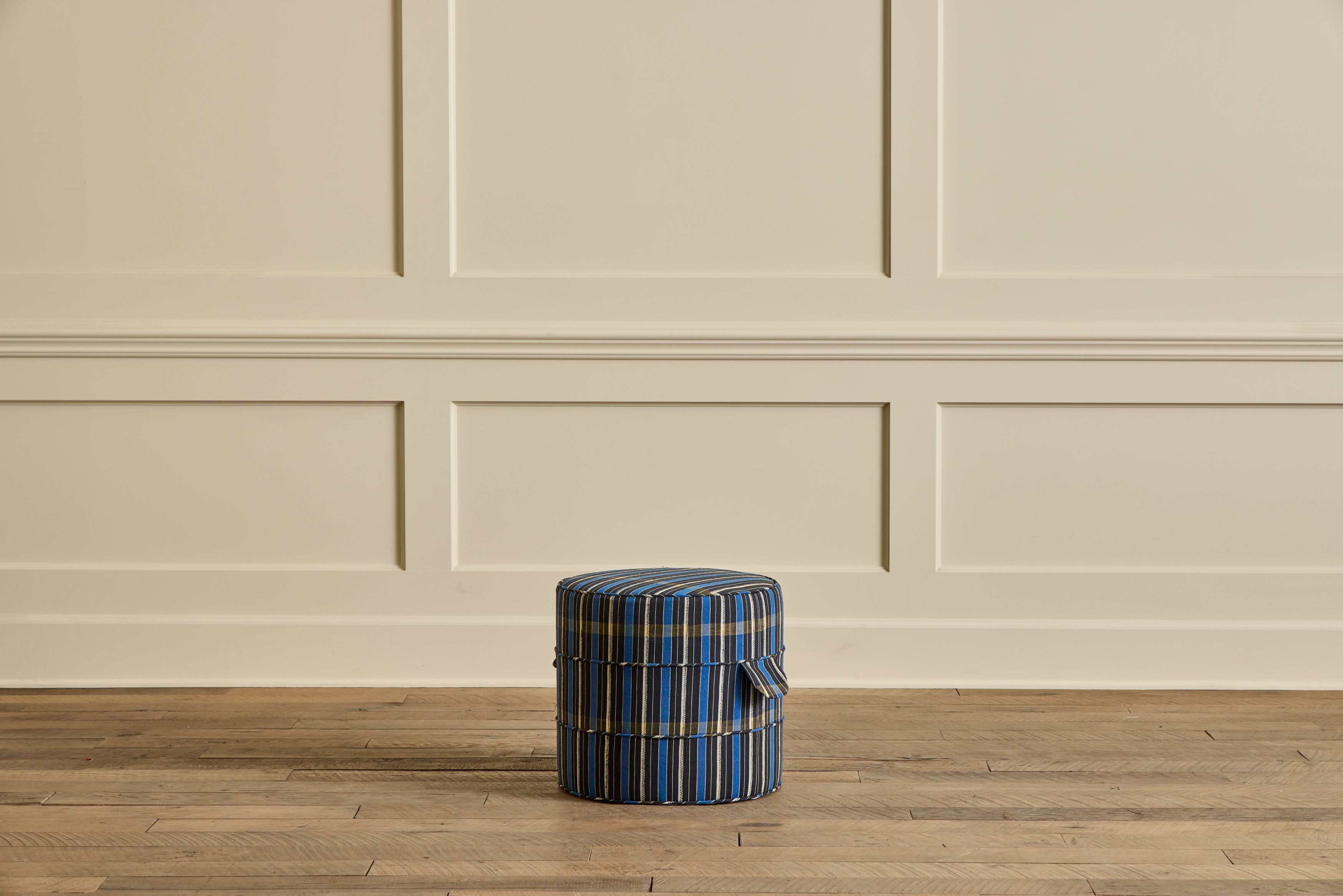 Nicky Kehoe - Round Hassock, 17"