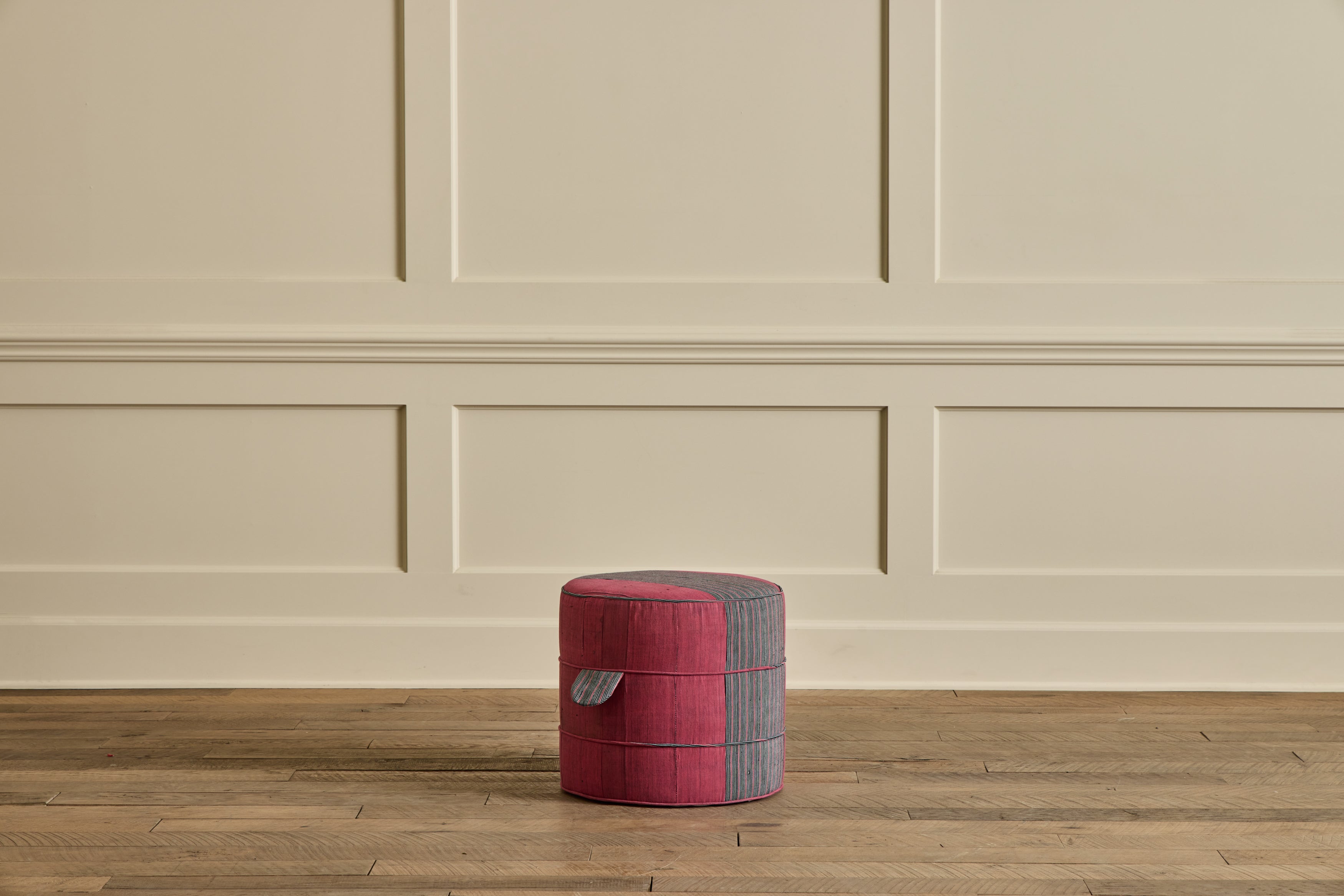 Nicky Kehoe - Round Hassock, 17"