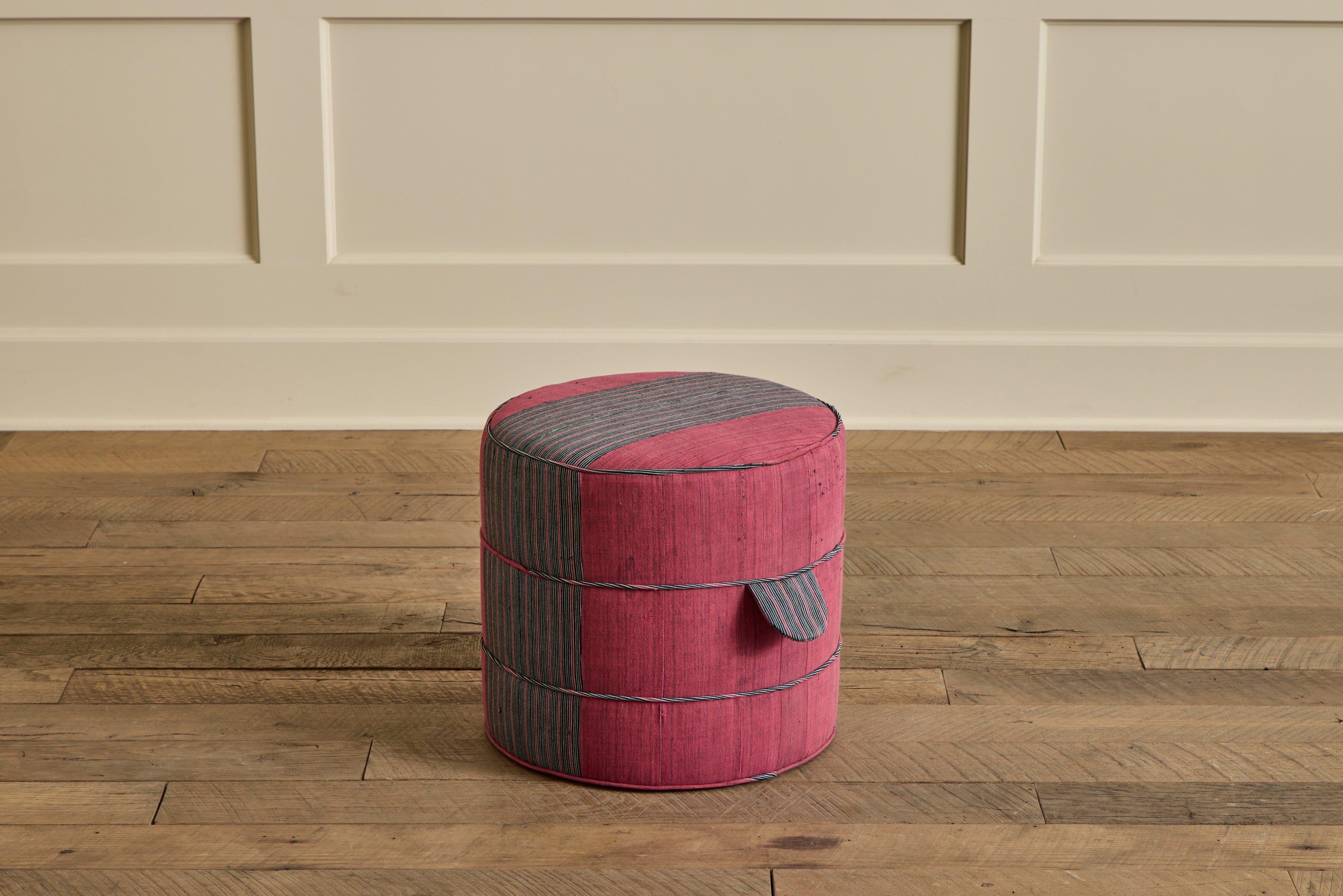 Nicky Kehoe - Round Hassock, 17"