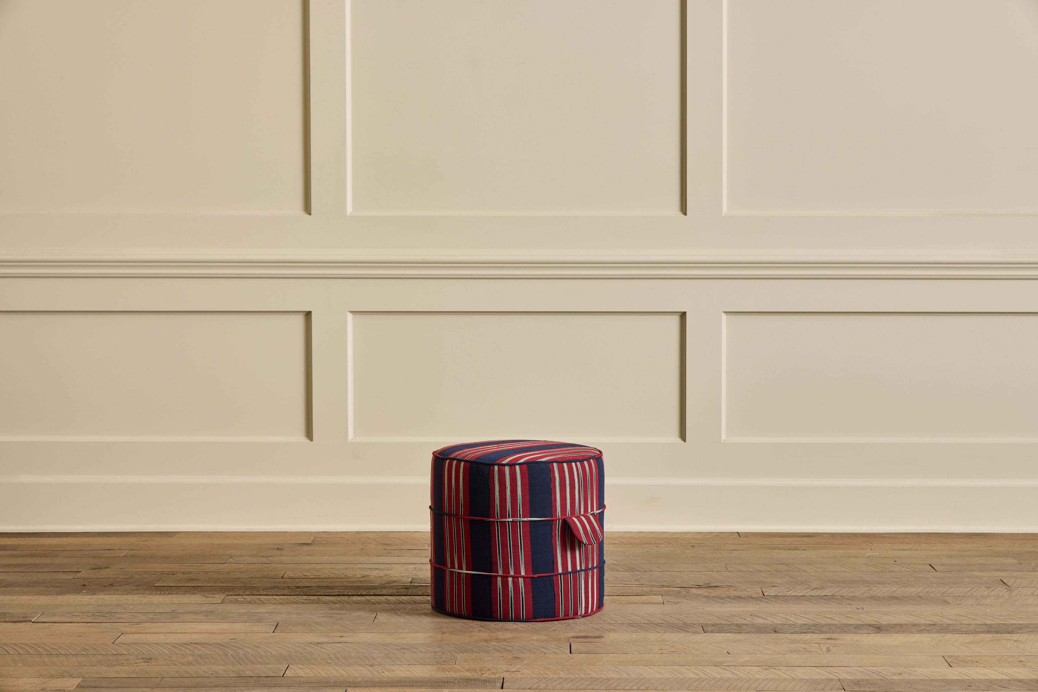 Nicky Kehoe - Round Hassock, 17"