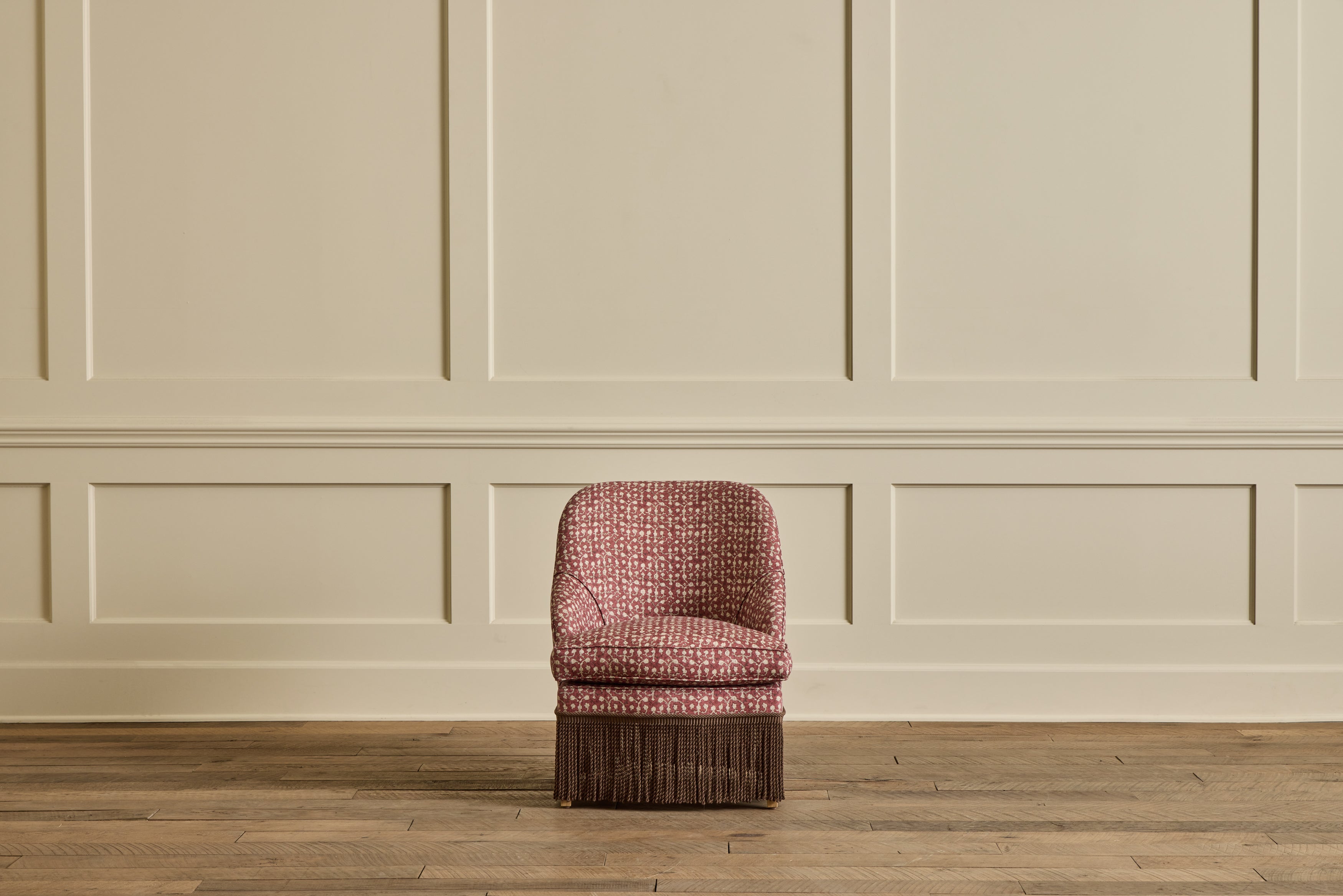 Nicky Kehoe - Fireplace Pull Up Chair