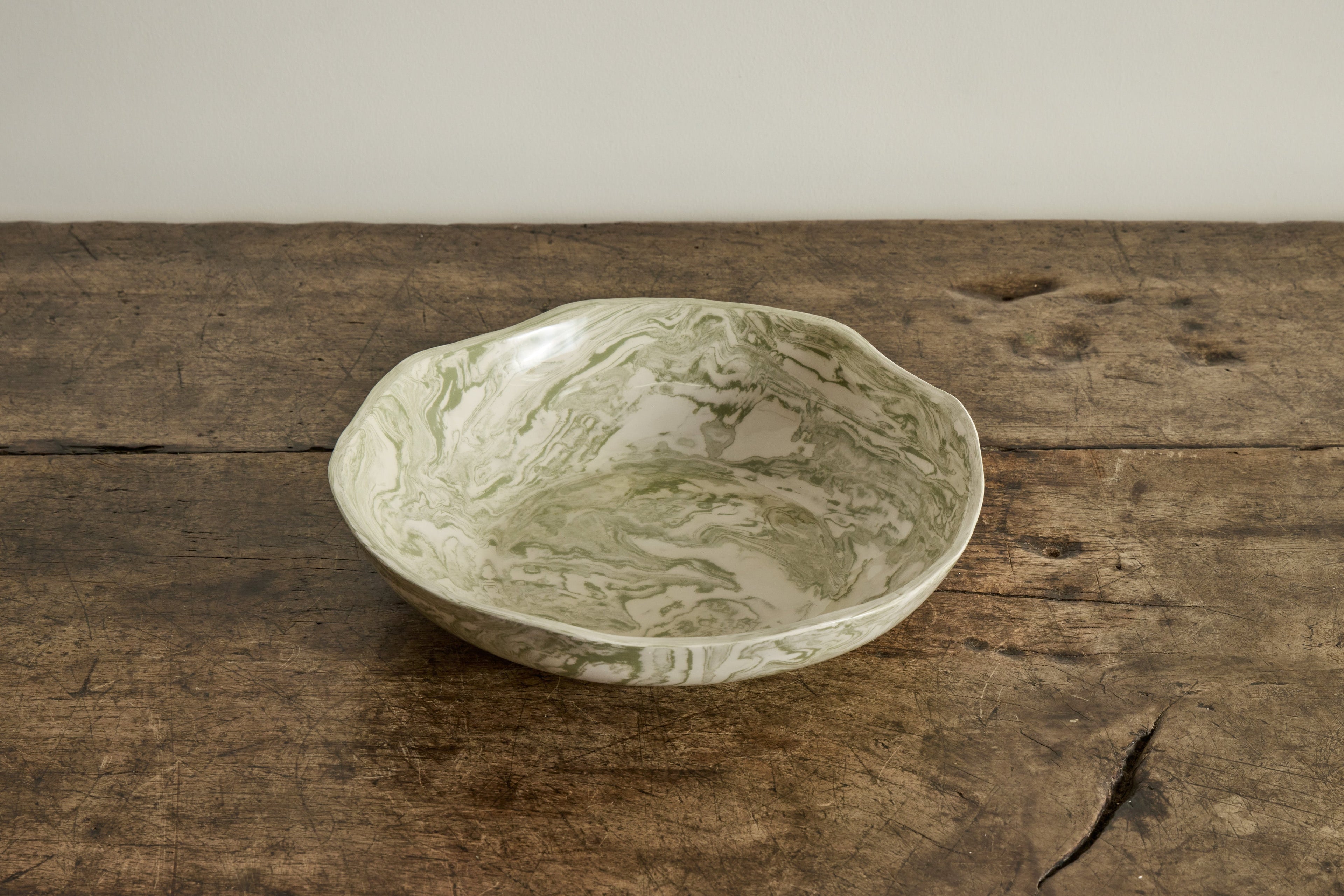 Nicky Kehoe - Vert Marbleized Salad Bowl