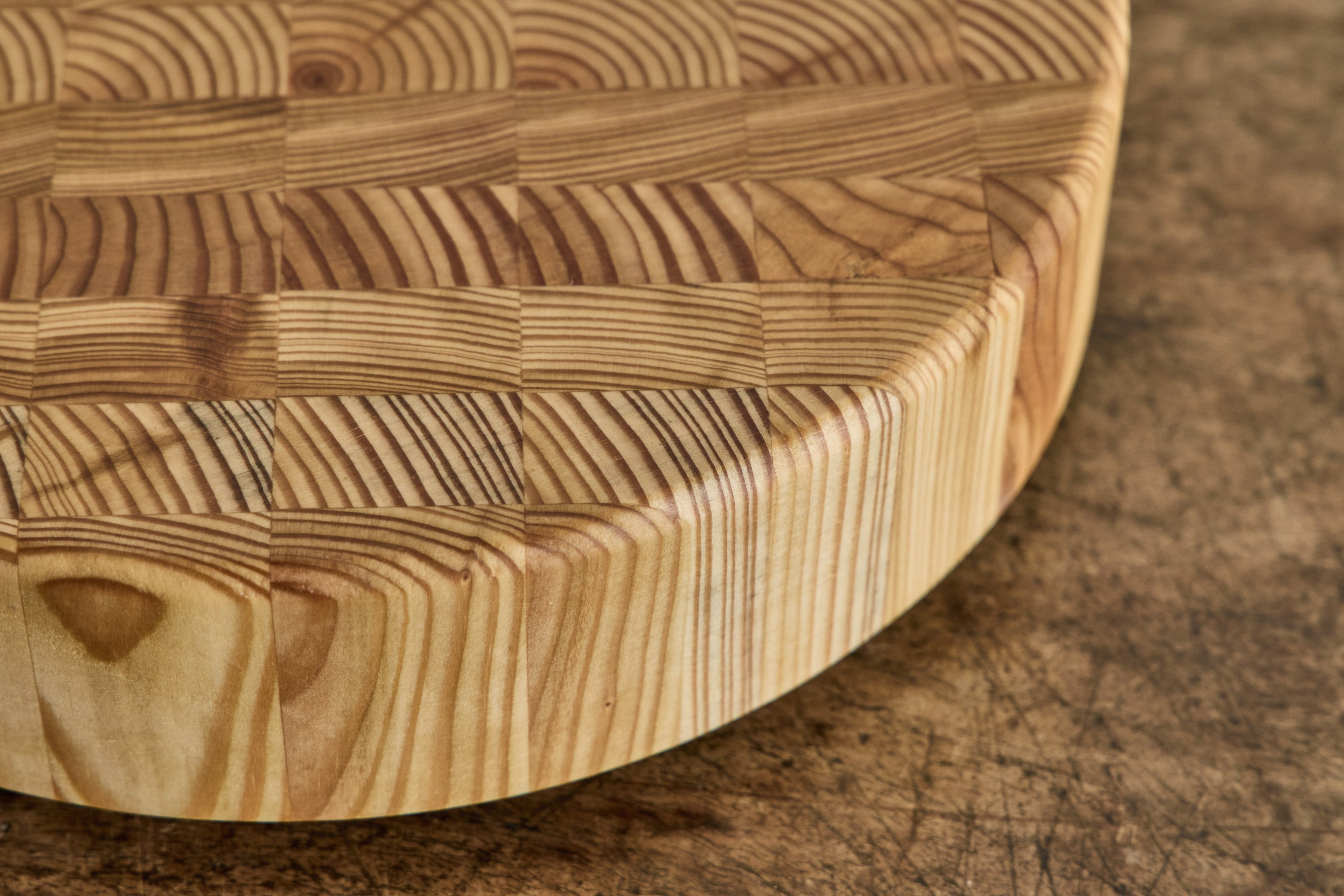 Nicky Kehoe - Round Cutting Board