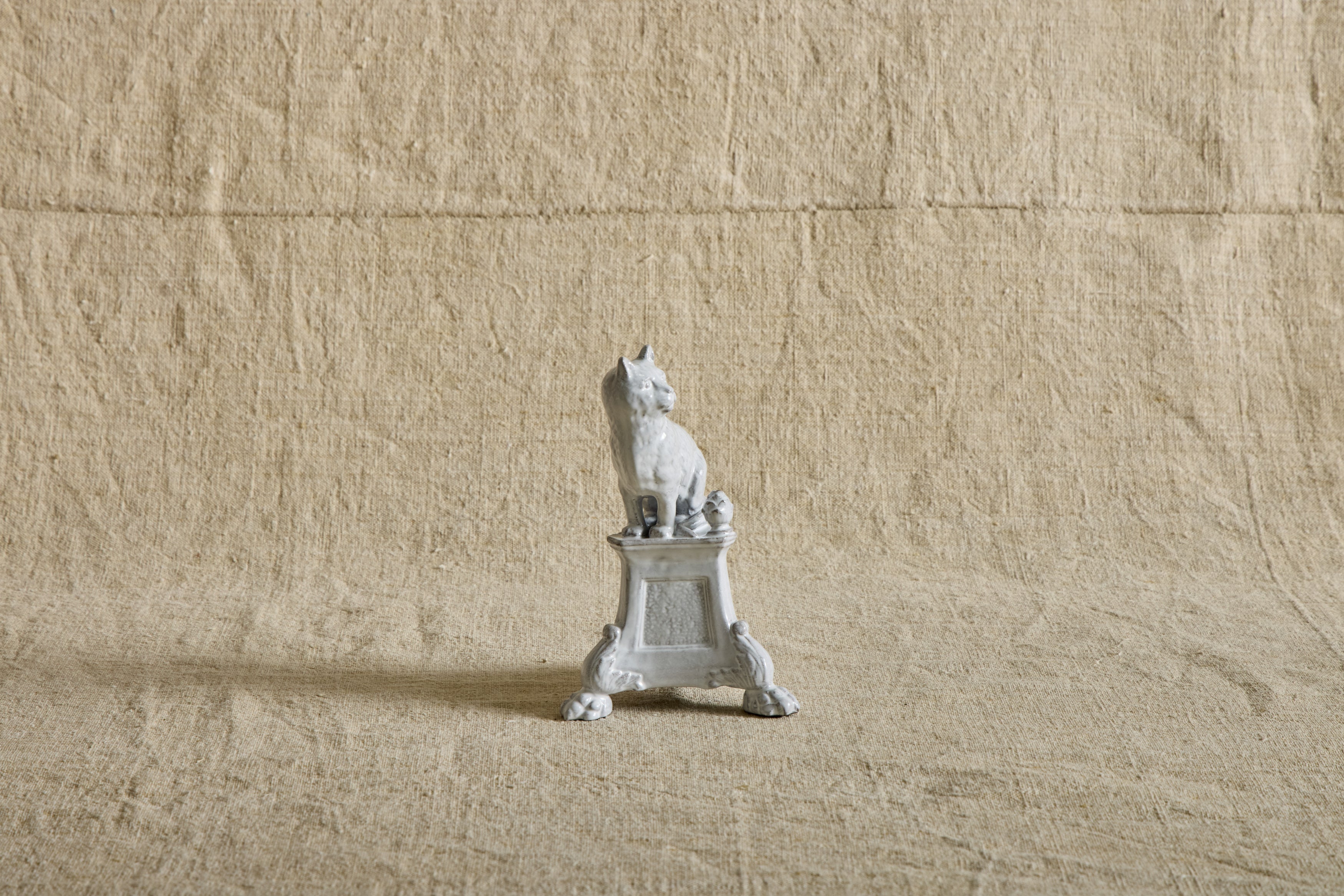 Nicky Kehoe - Encensoir Monument Cat Incense Holder