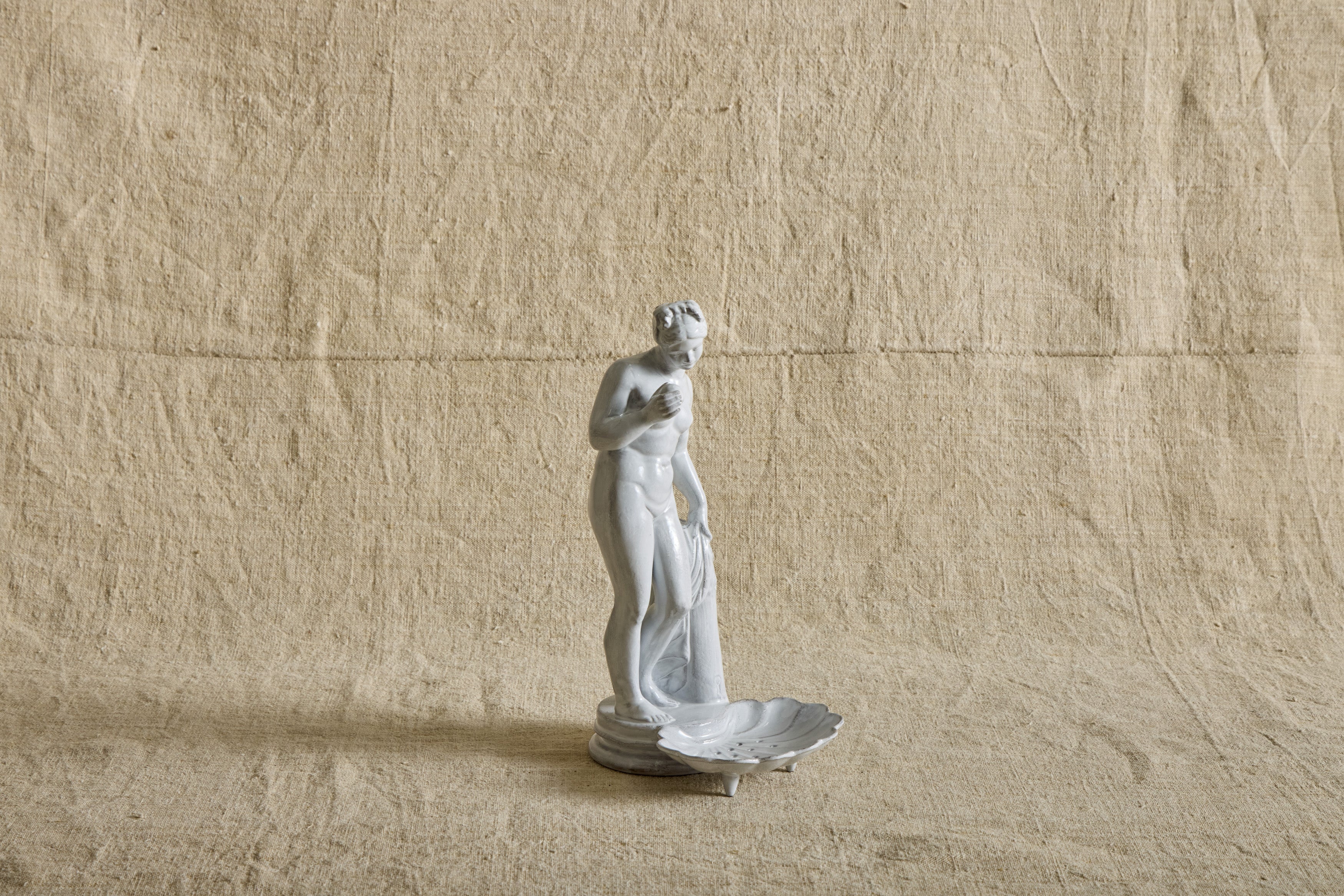 Nicky Kehoe - Baigneuse Soap Dish
