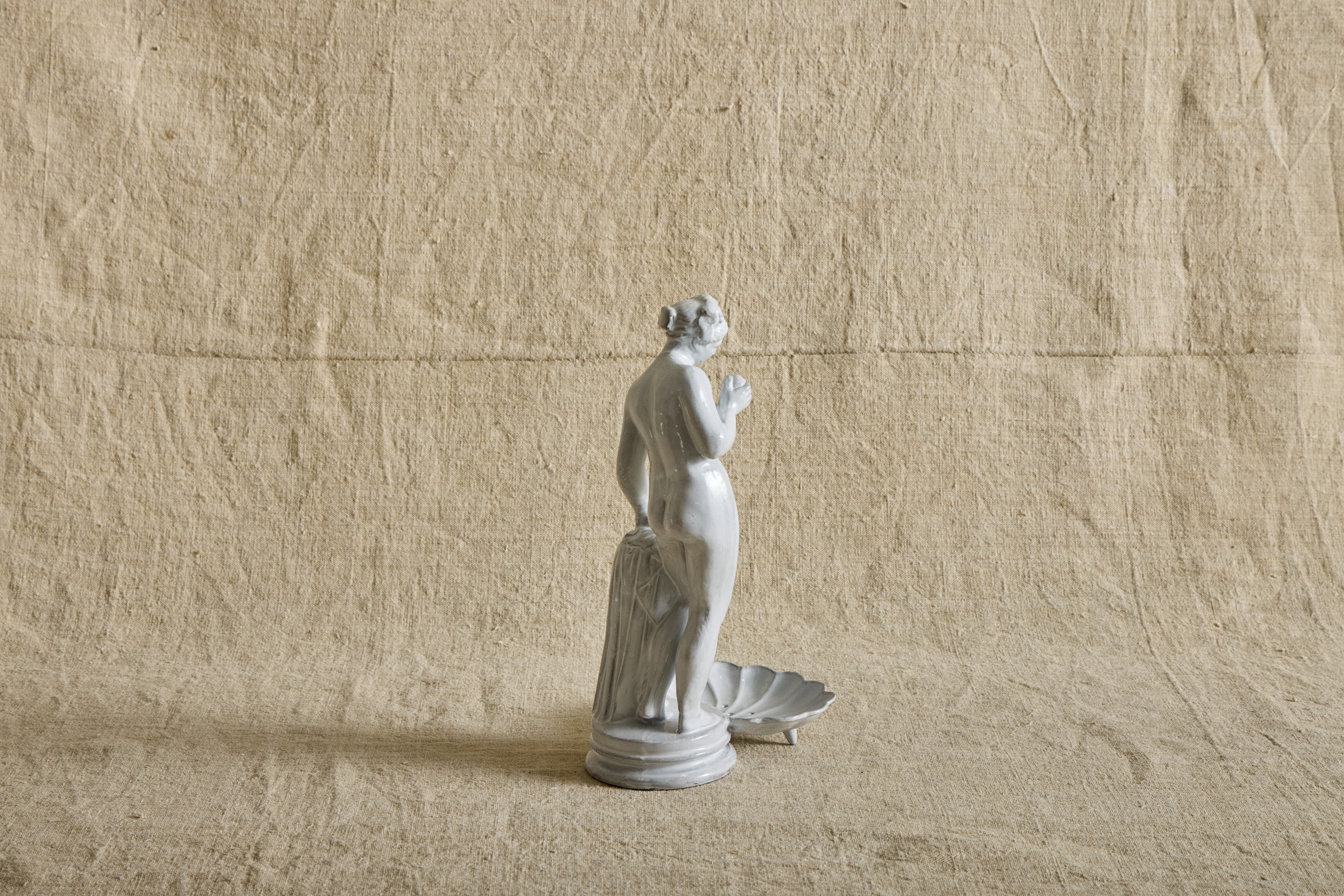 Nicky Kehoe - Baigneuse Soap Dish