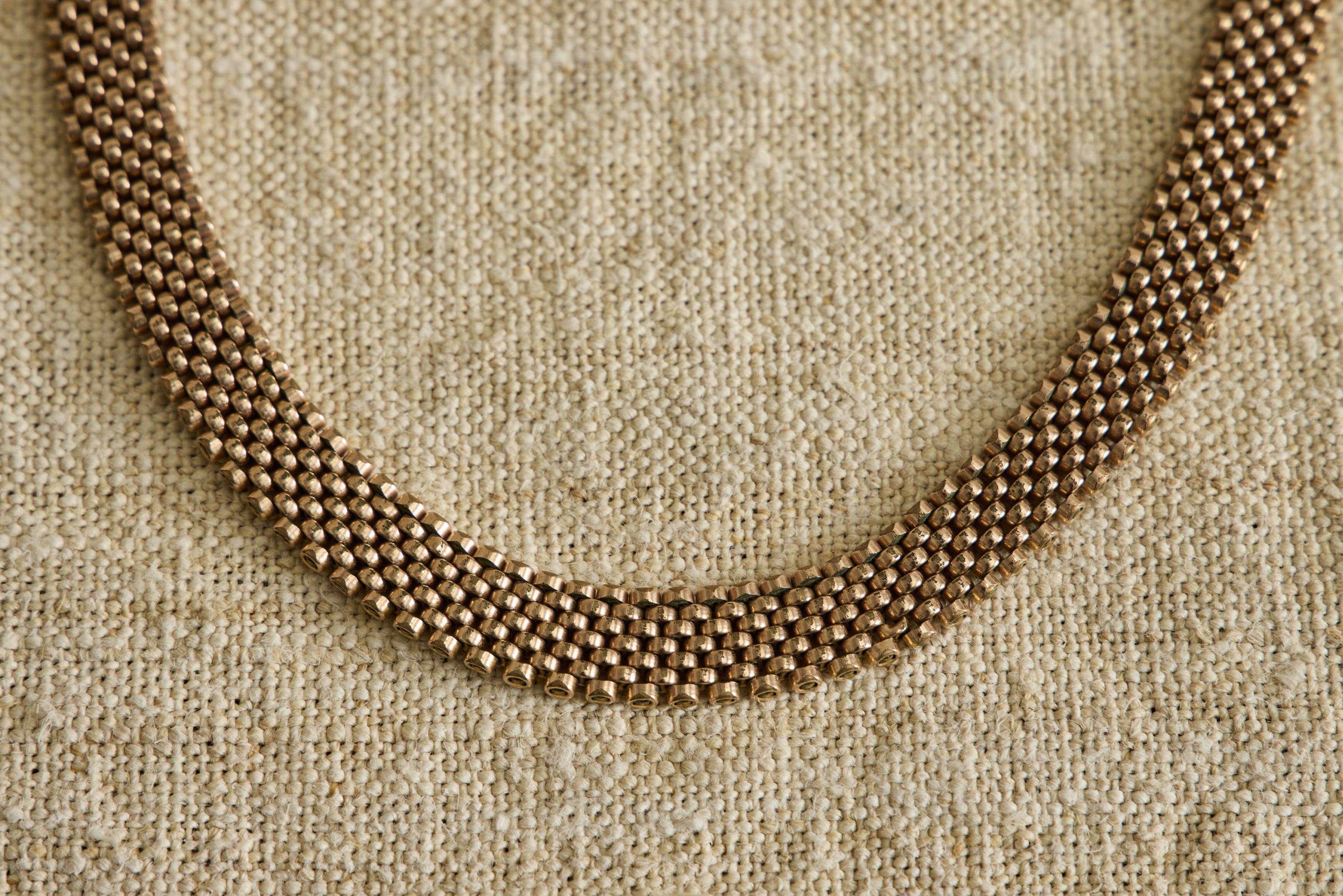 Nicky Kehoe - Mesh Link Bookchain Necklace