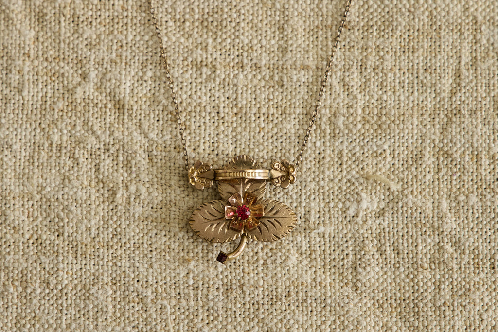 Nicky Kehoe - Early 20th Century Garnet Clover Pendant Necklace