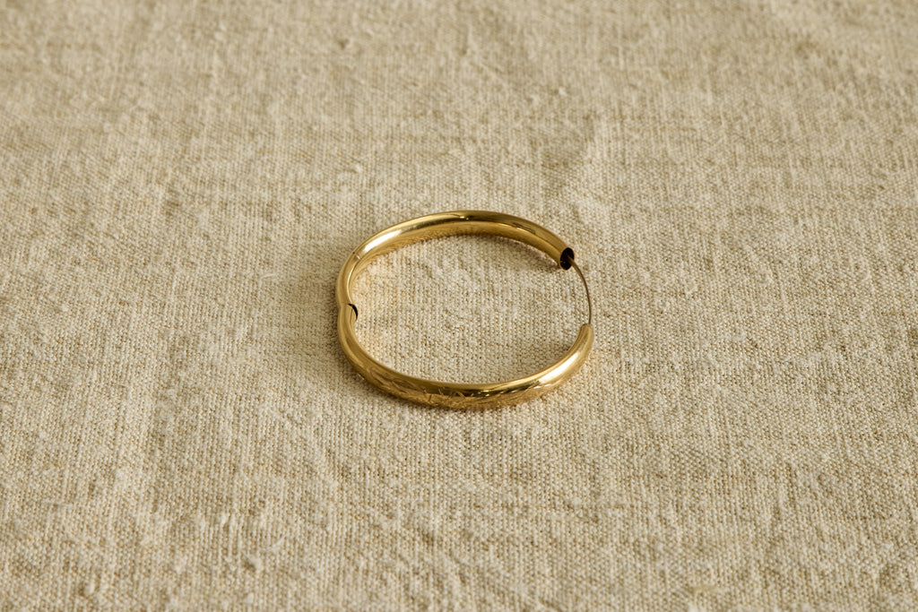 Nicky Kehoe - Early 20th Century Etched Floral Hinge Bracelet