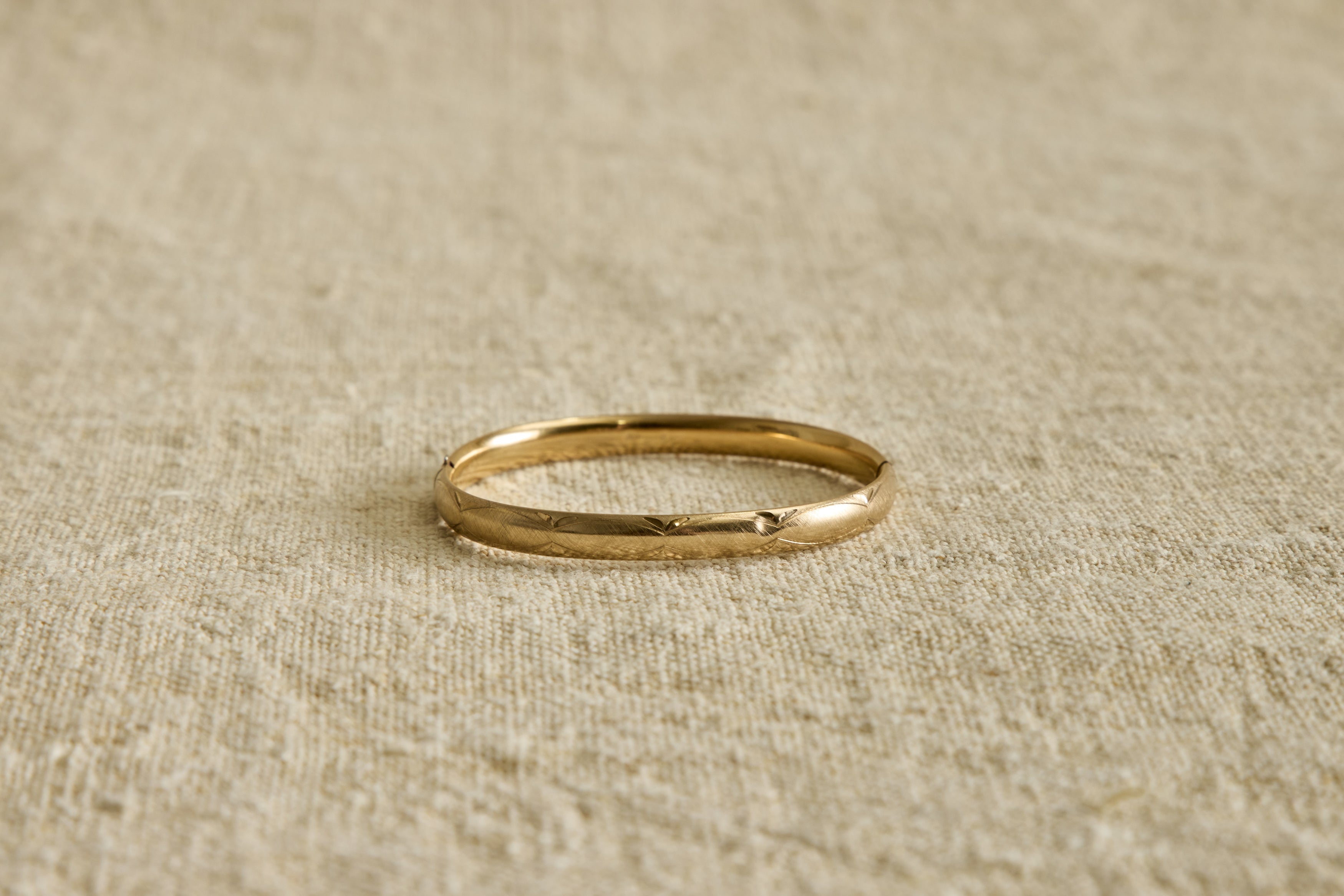Nicky Kehoe - 1940s Star Etched Bangle
