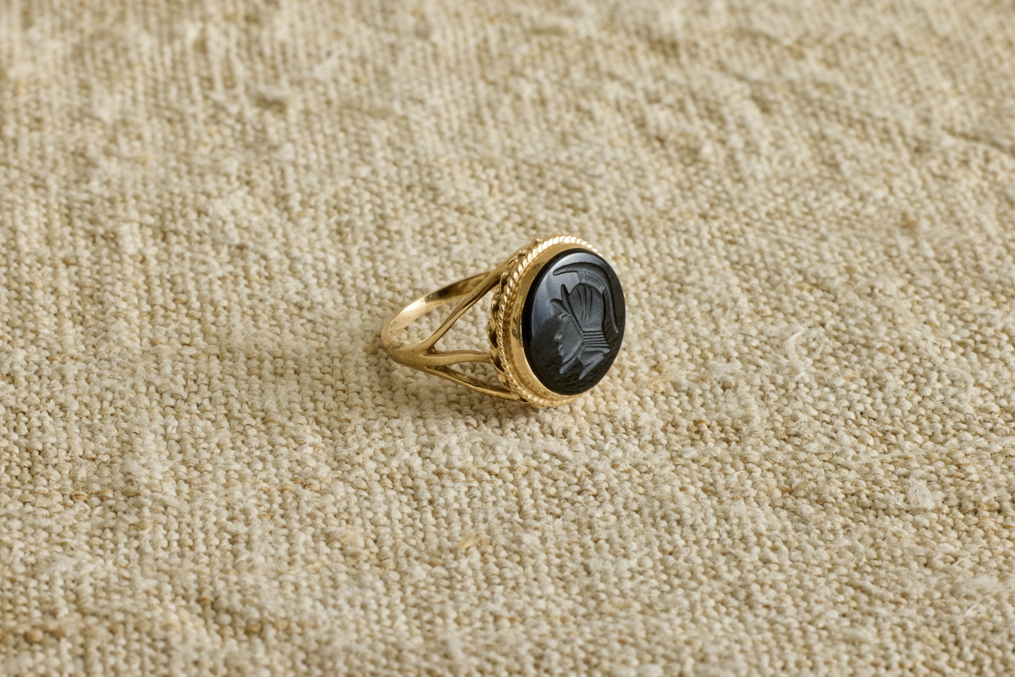 Nicky Kehoe - 1920s Gold Agate Round Intaglio Ring