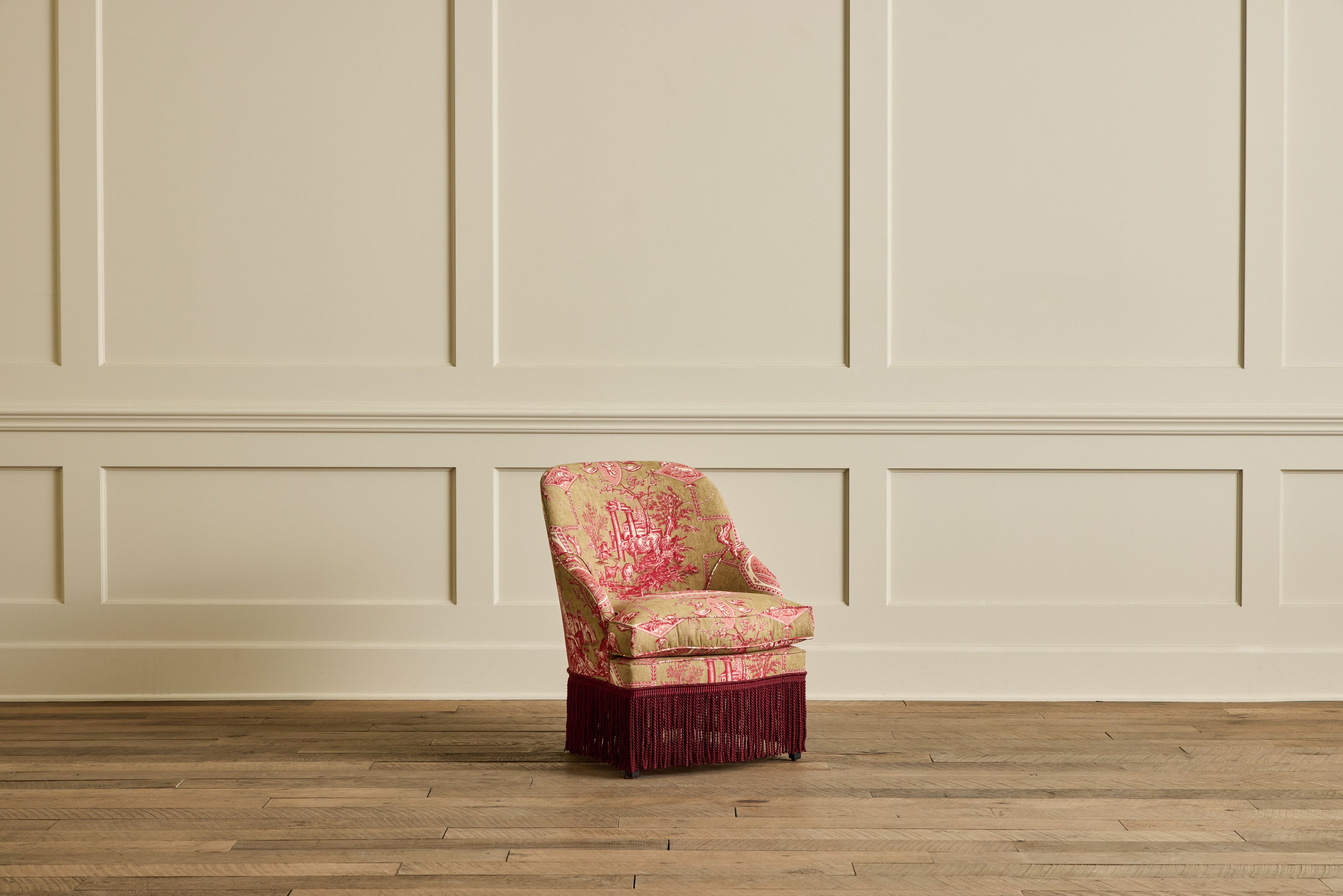 Nicky Kehoe - Fireplace Pull Up Chair