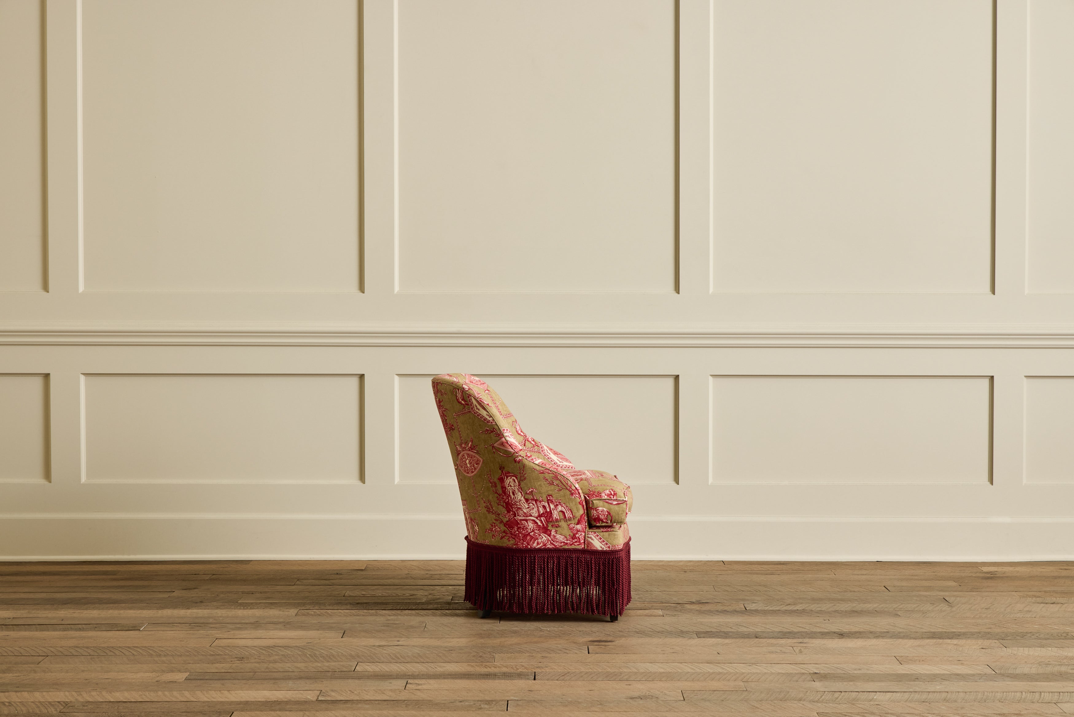 Nicky Kehoe - Fireplace Pull Up Chair