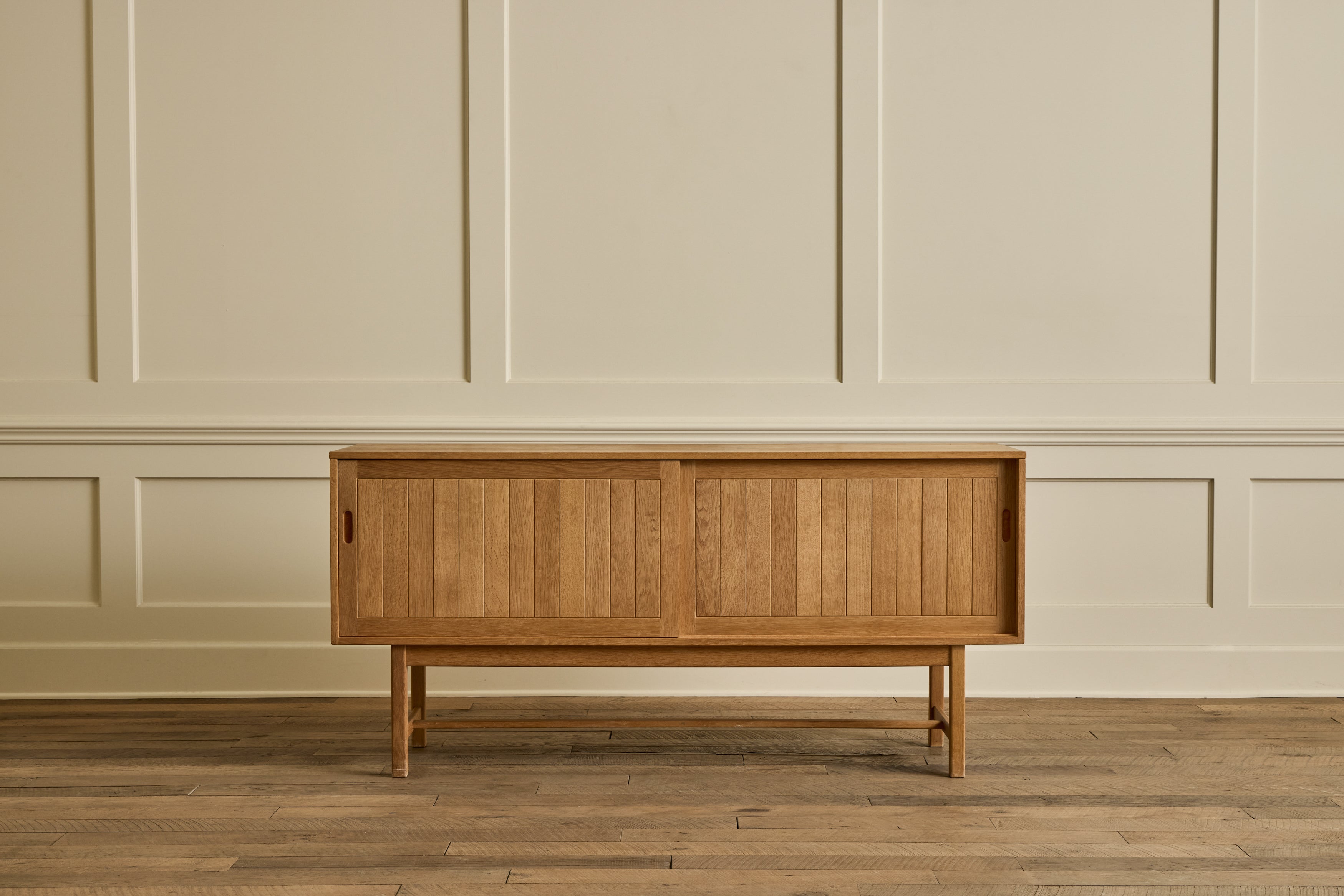 Nicky Kehoe - VTG OSTERVIG SIDEBOARD NO. 1