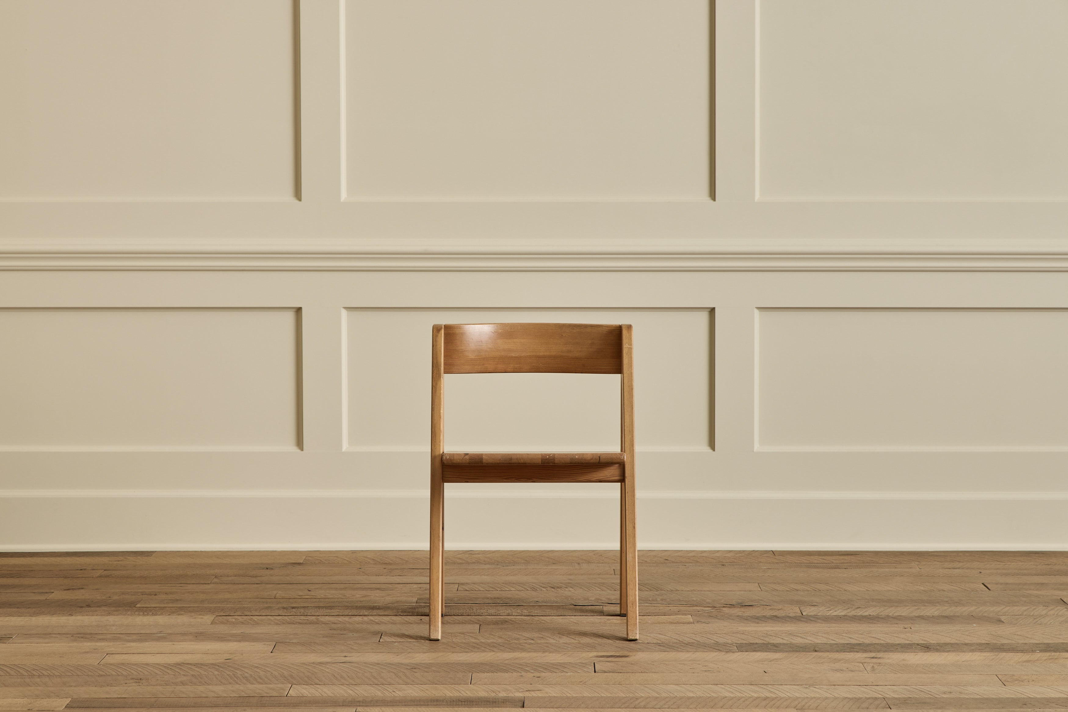 Nicky Kehoe - Set of 4 Frykat Dining Chairs