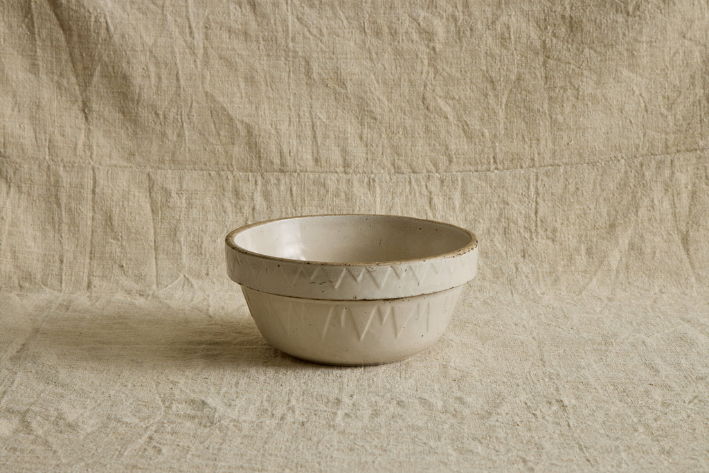 Nicky Kehoe - White Sawtooth Crock Bowl