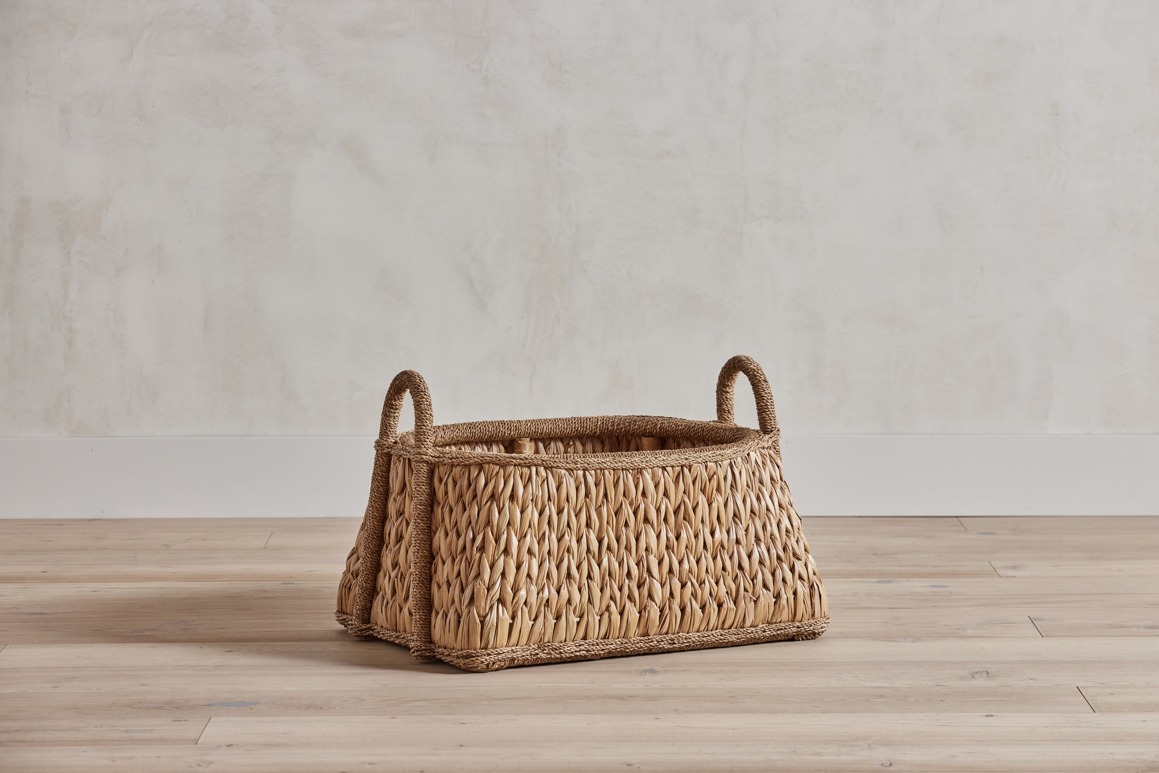 Nicky Kehoe - Sweater Weave Melon Basket