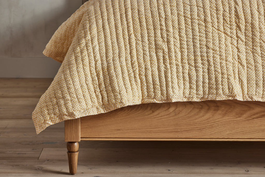 Nicky Kehoe - Sugarcube Lap Quilt in Mango