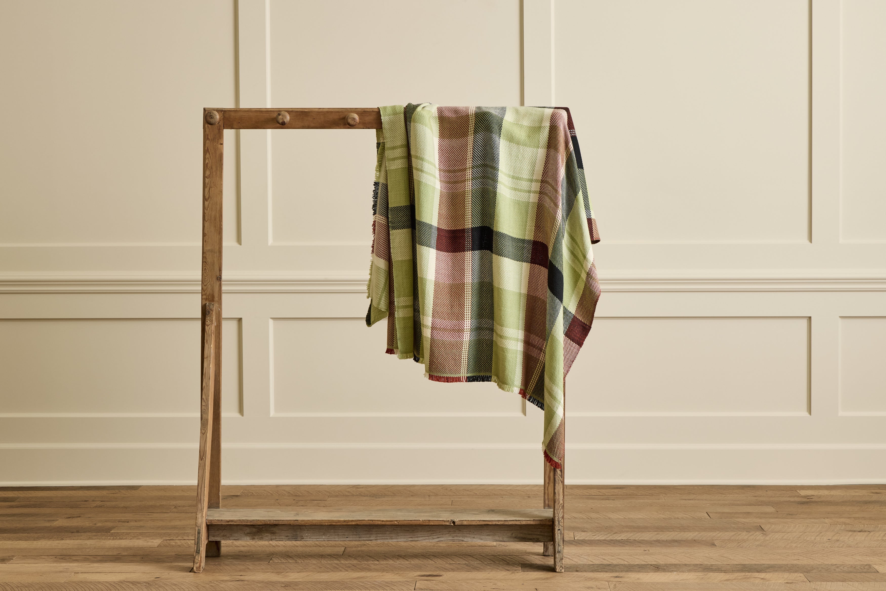 Nicky Kehoe - Merino Wool & Cashmere Throw in Basil Plaid