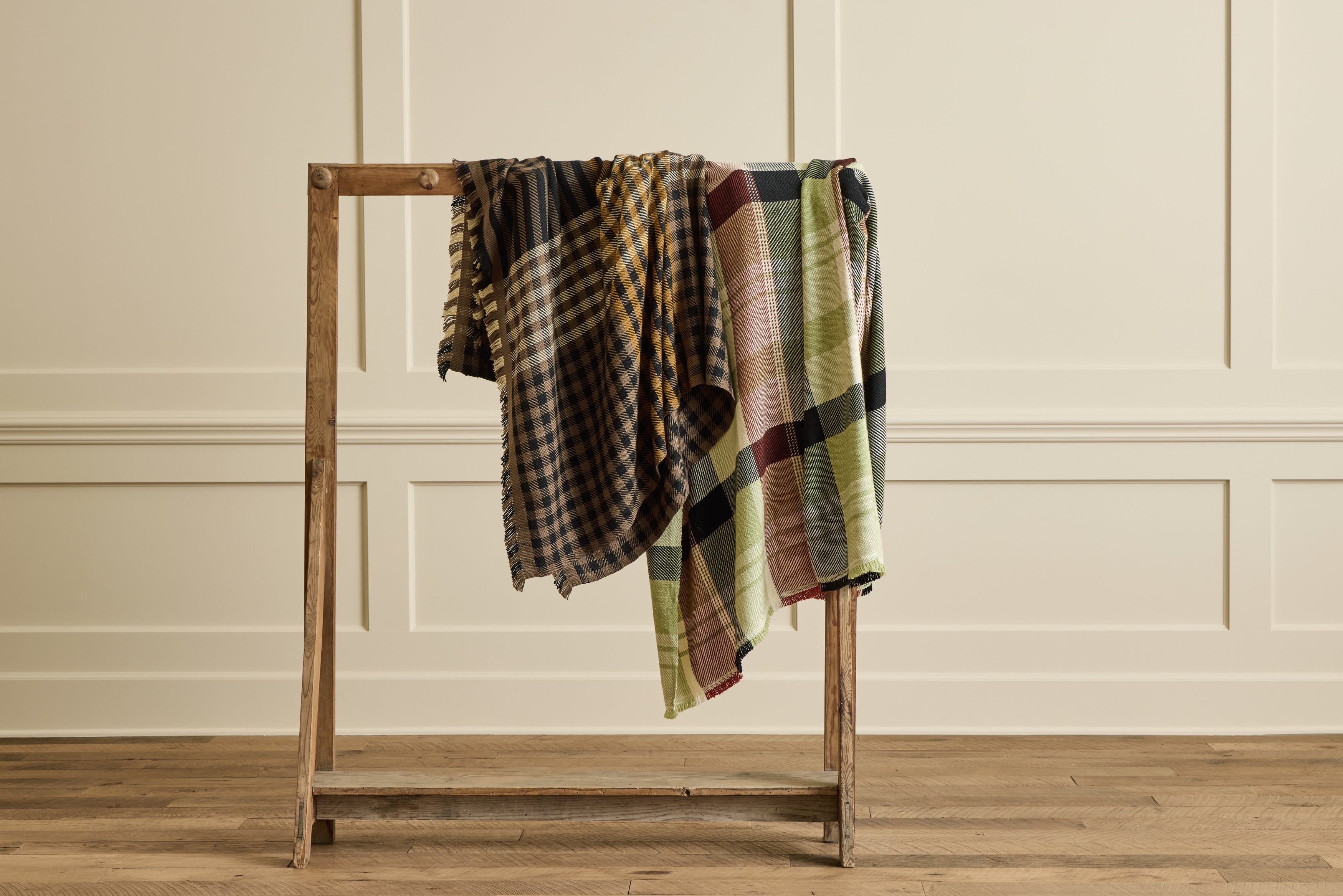 Nicky Kehoe - Merino Wool & Cashmere Throw in Basil Plaid