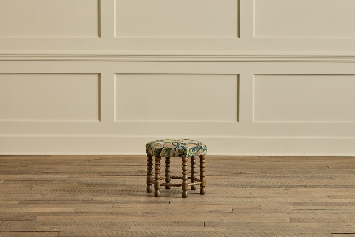 Nicky Kehoe - Turned Oak Wood Stool No. 2