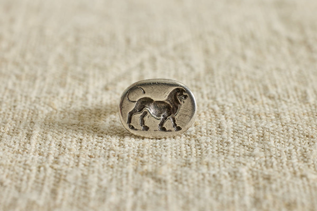 Nicky Kehoe - 1960s Sterling Silver Georgian Lion Crest Ring