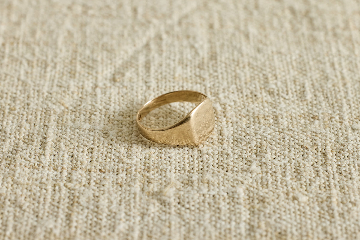 Nicky Kehoe - Late 19th Century Gold Signet Ring