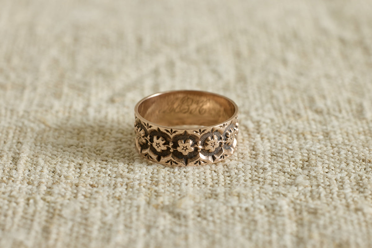 Nicky Kehoe - Victorian Etched Band