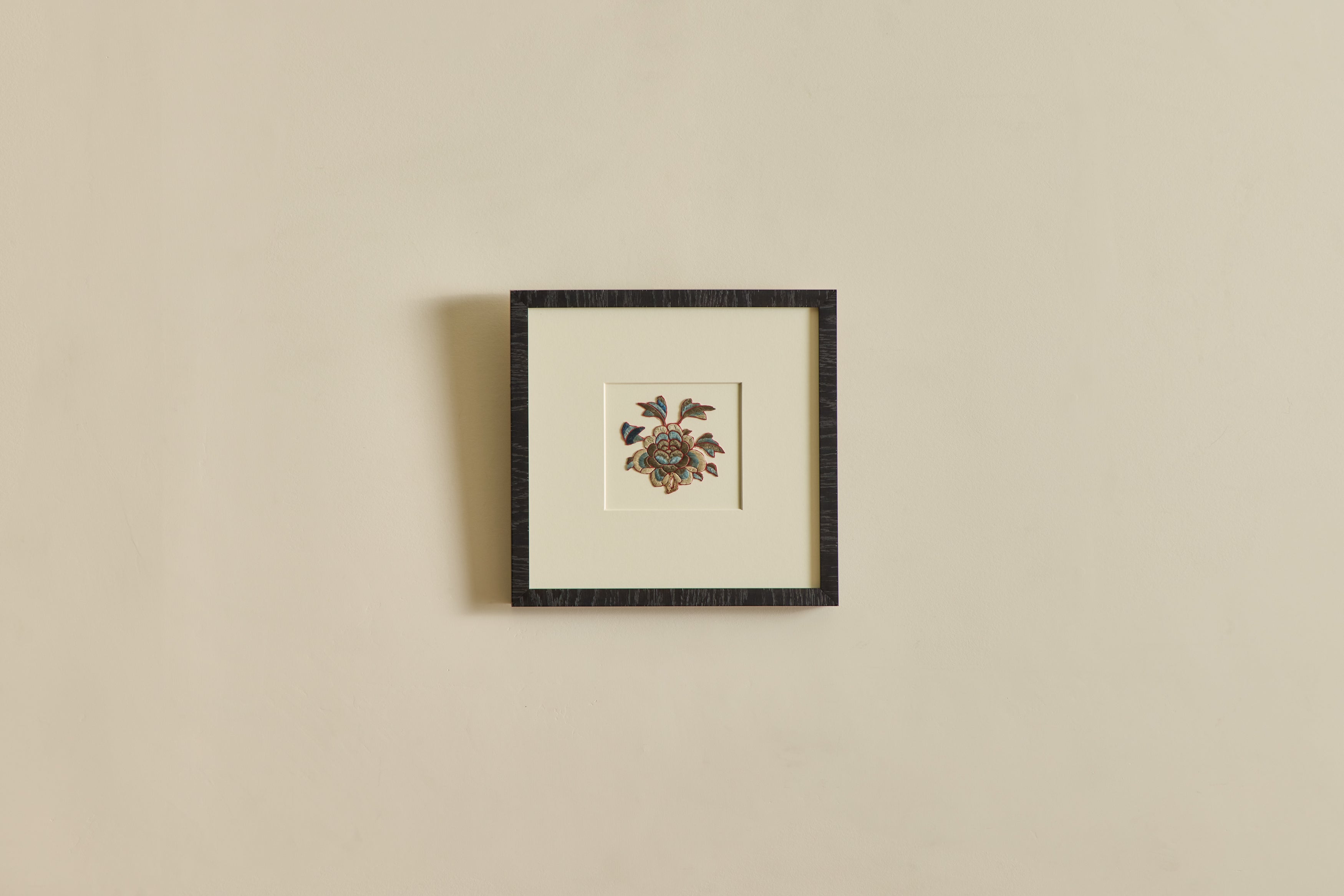 Nicky Kehoe - VTG CHINESE NEEDLEWORK NO. 1