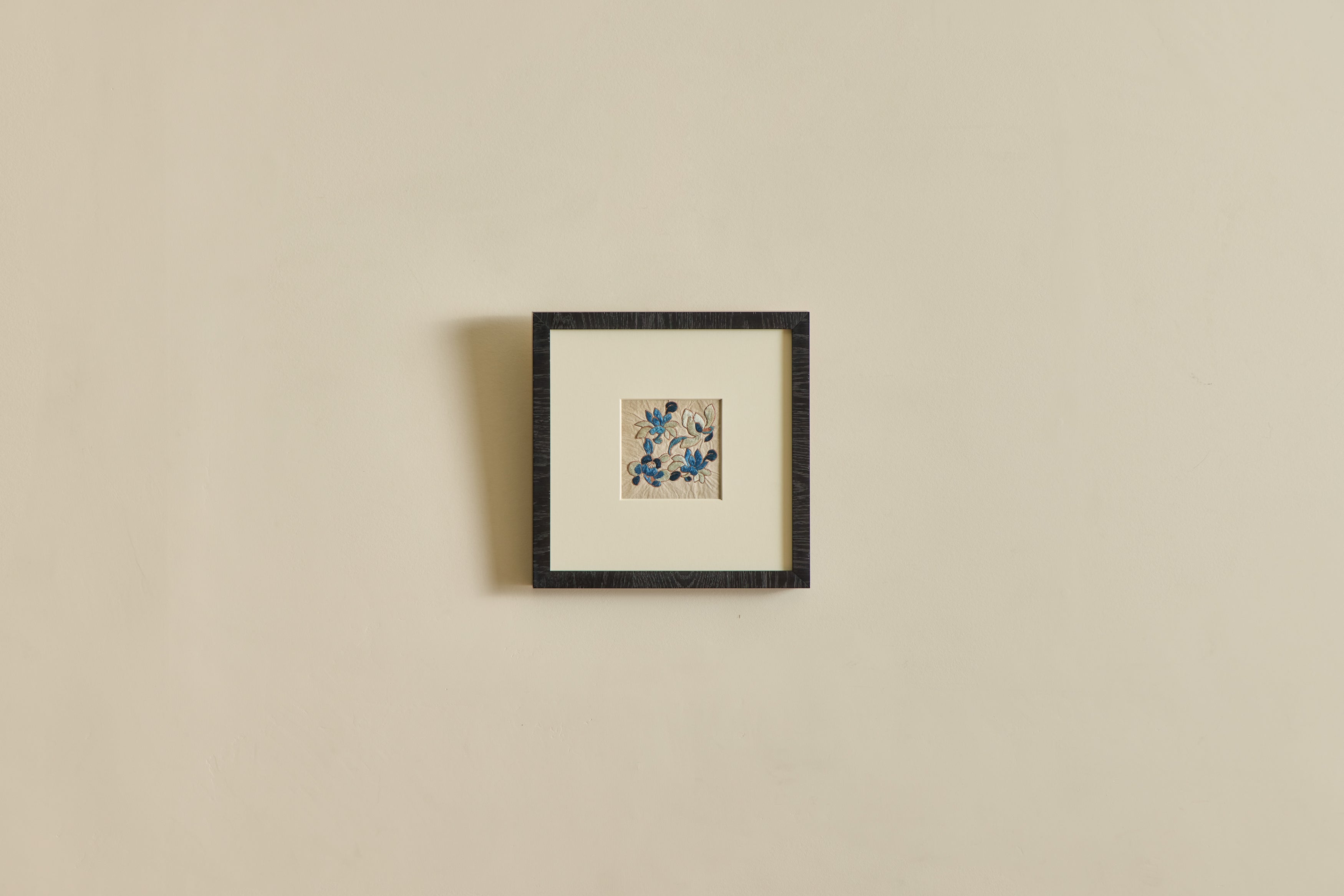 Nicky Kehoe - VTG CHINESE NEEDLEWORK NO. 2