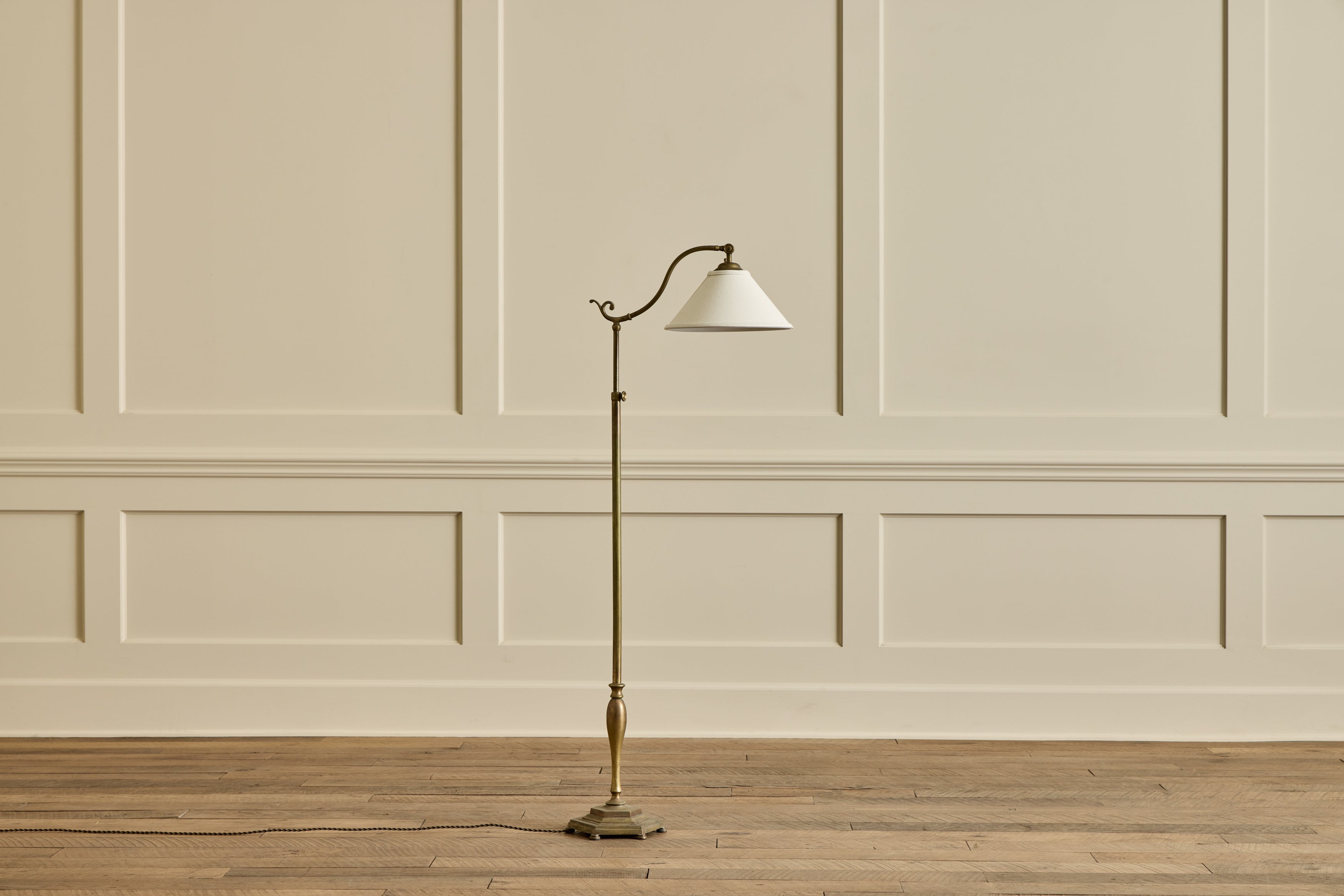 Nicky Kehoe - VTG DECO BRASS FLOOR LAMP