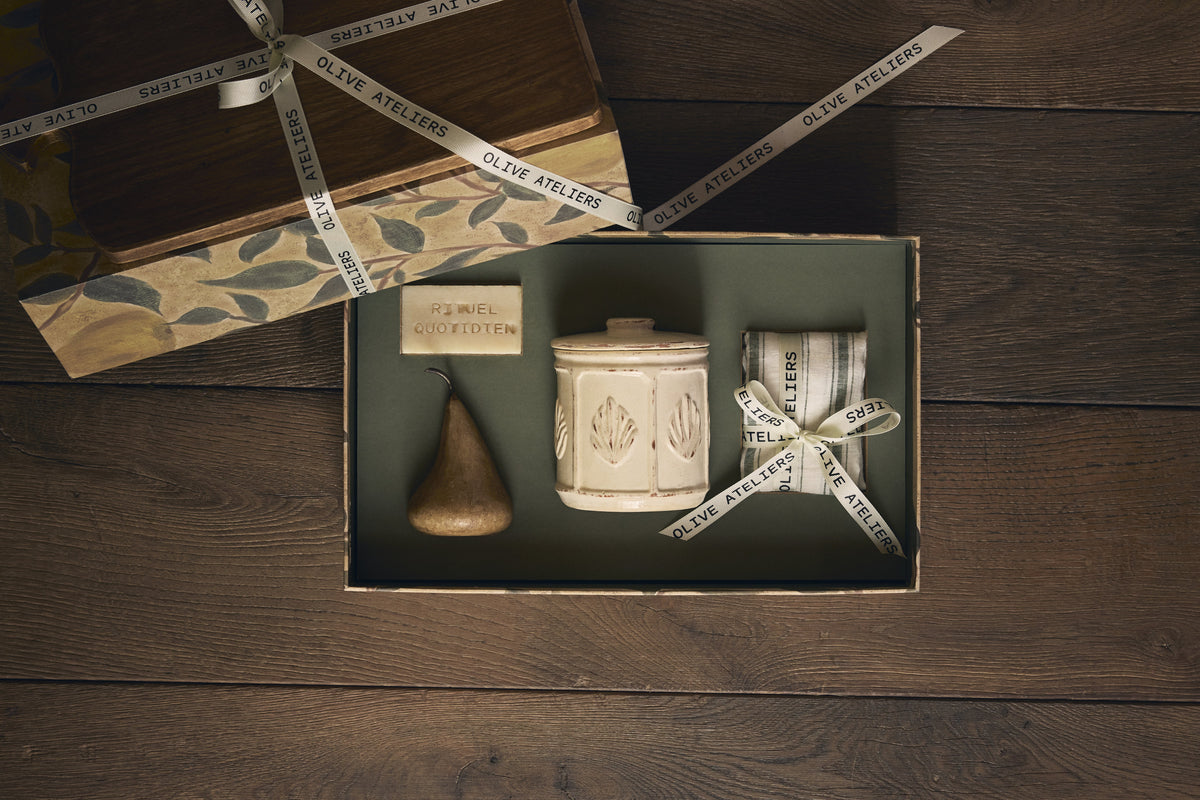 Olive Ateliers - La Curieuse Holiday Gift Set