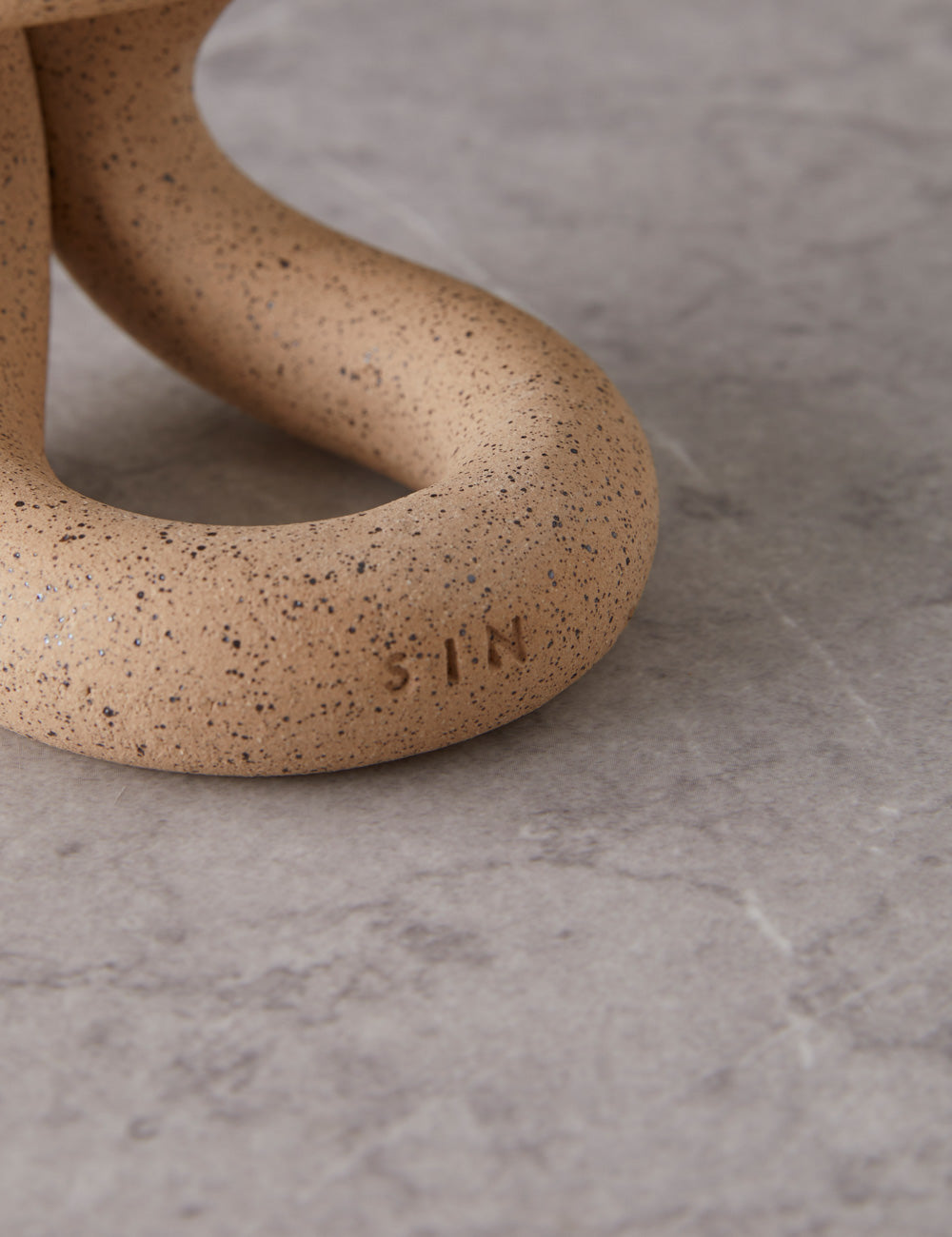 Lulu and Georgia - Ood Toothbrush Holder by SIN