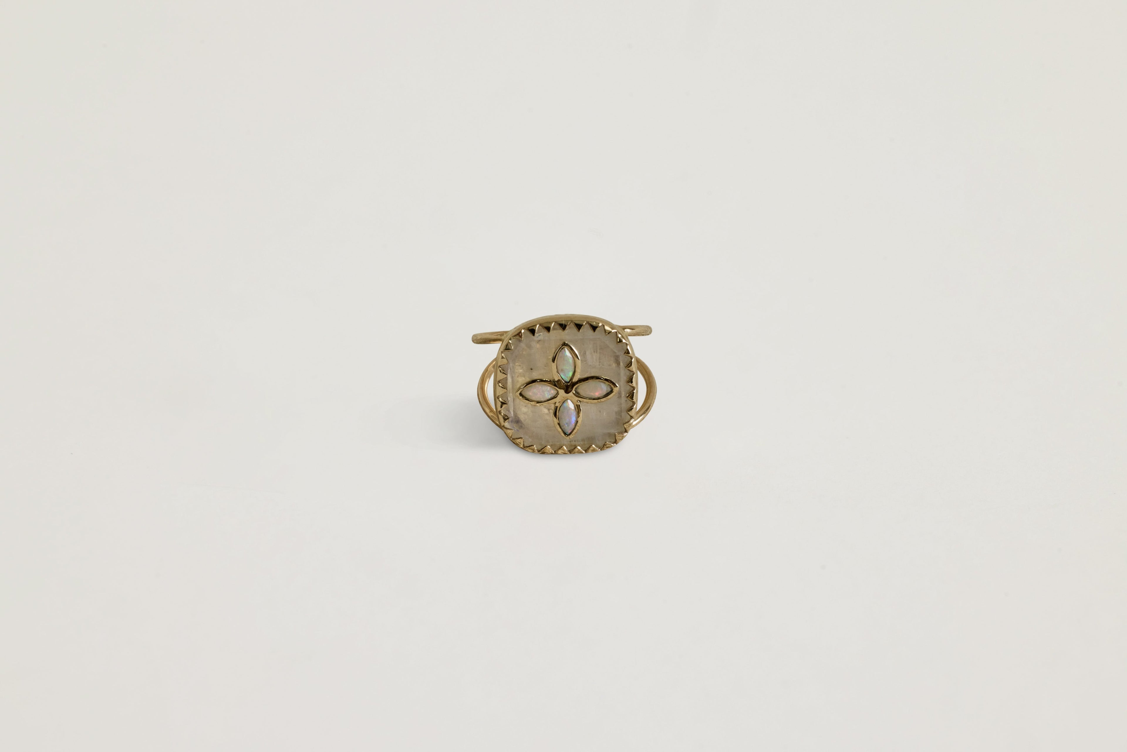 Nicky Kehoe - Bowie N°2 Ring, Moonstone (Size 52)