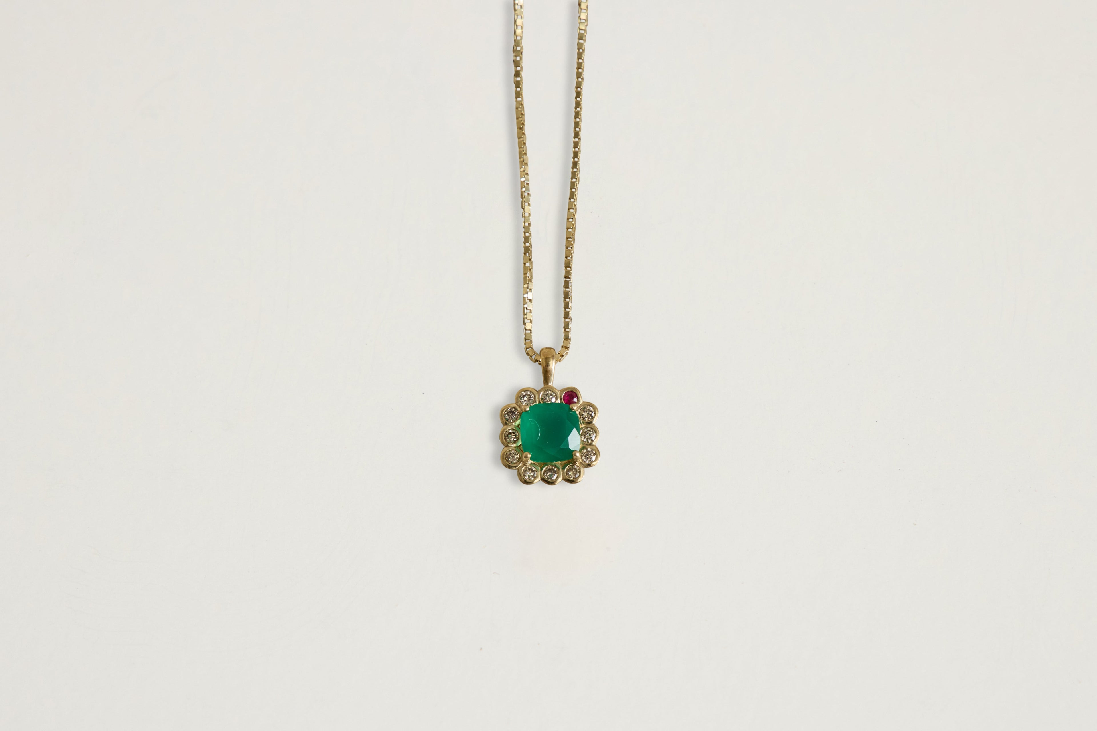 Nicky Kehoe - Robin Green Chalcedony Necklace