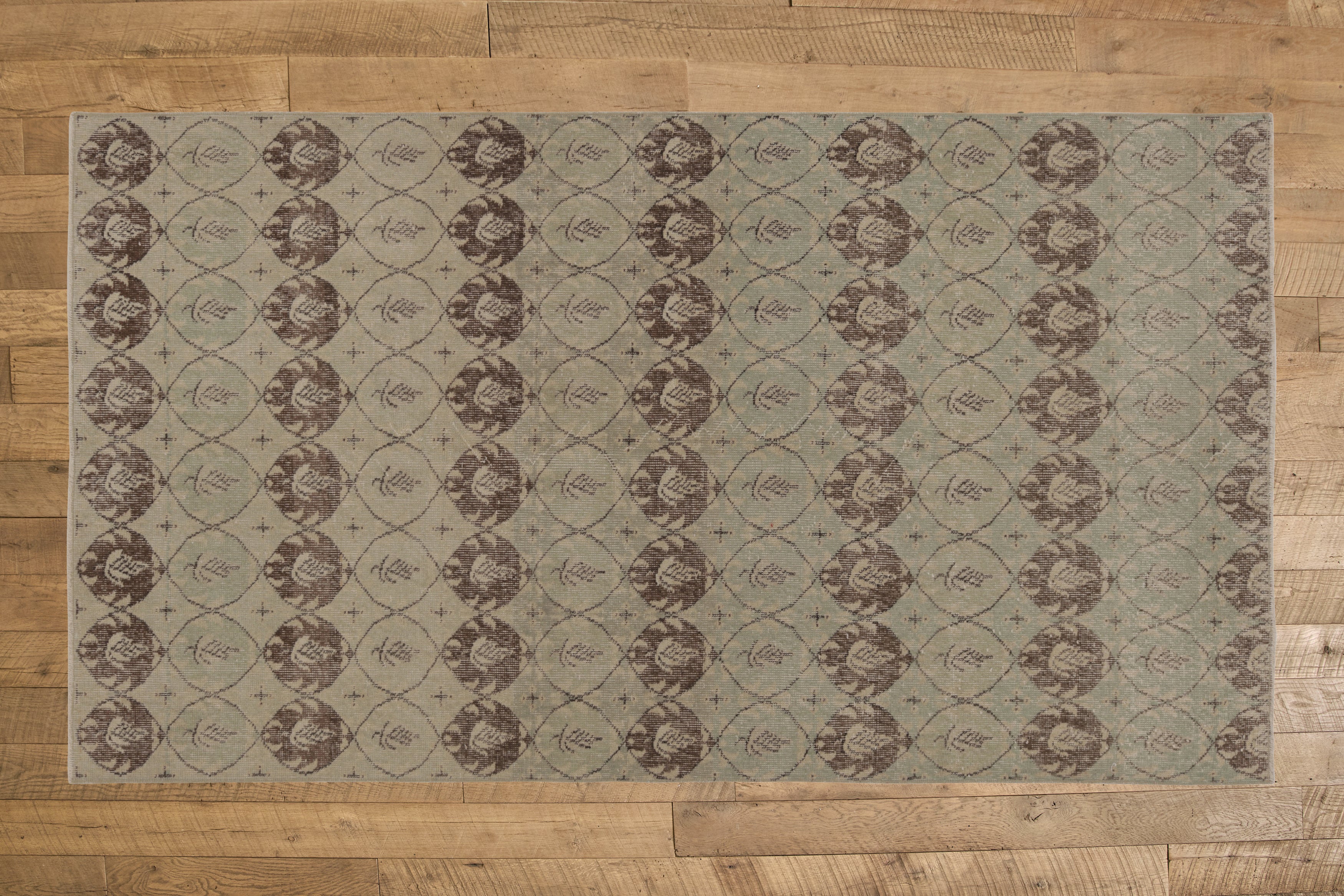 Nicky Kehoe - Turkish Floral Trellis Rug 4’5 X 8’1