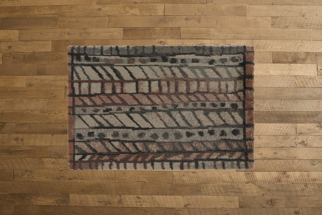 Nicky Kehoe - Swedish Rya Rug 4’ X 6’